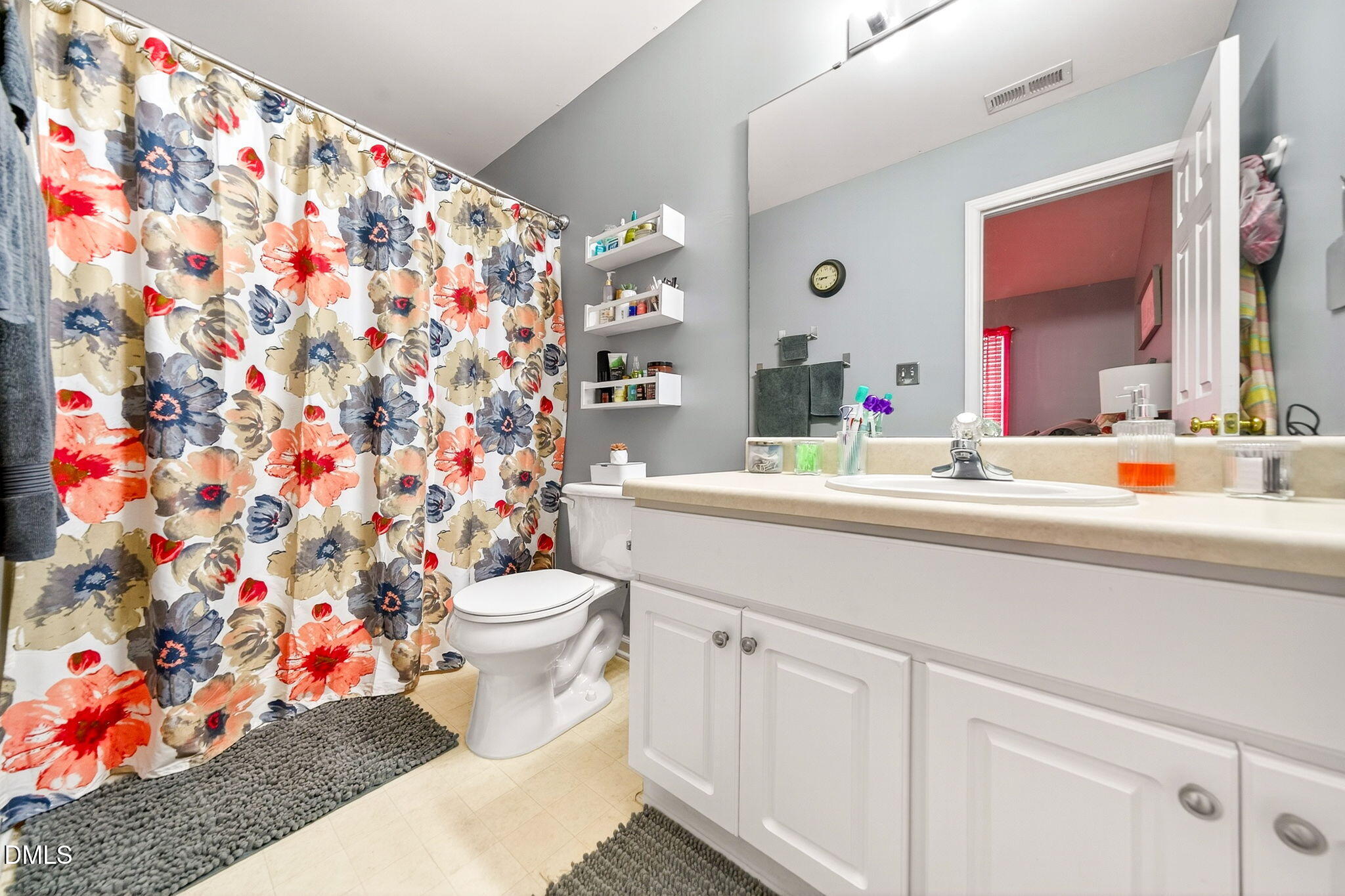 Owners Bath