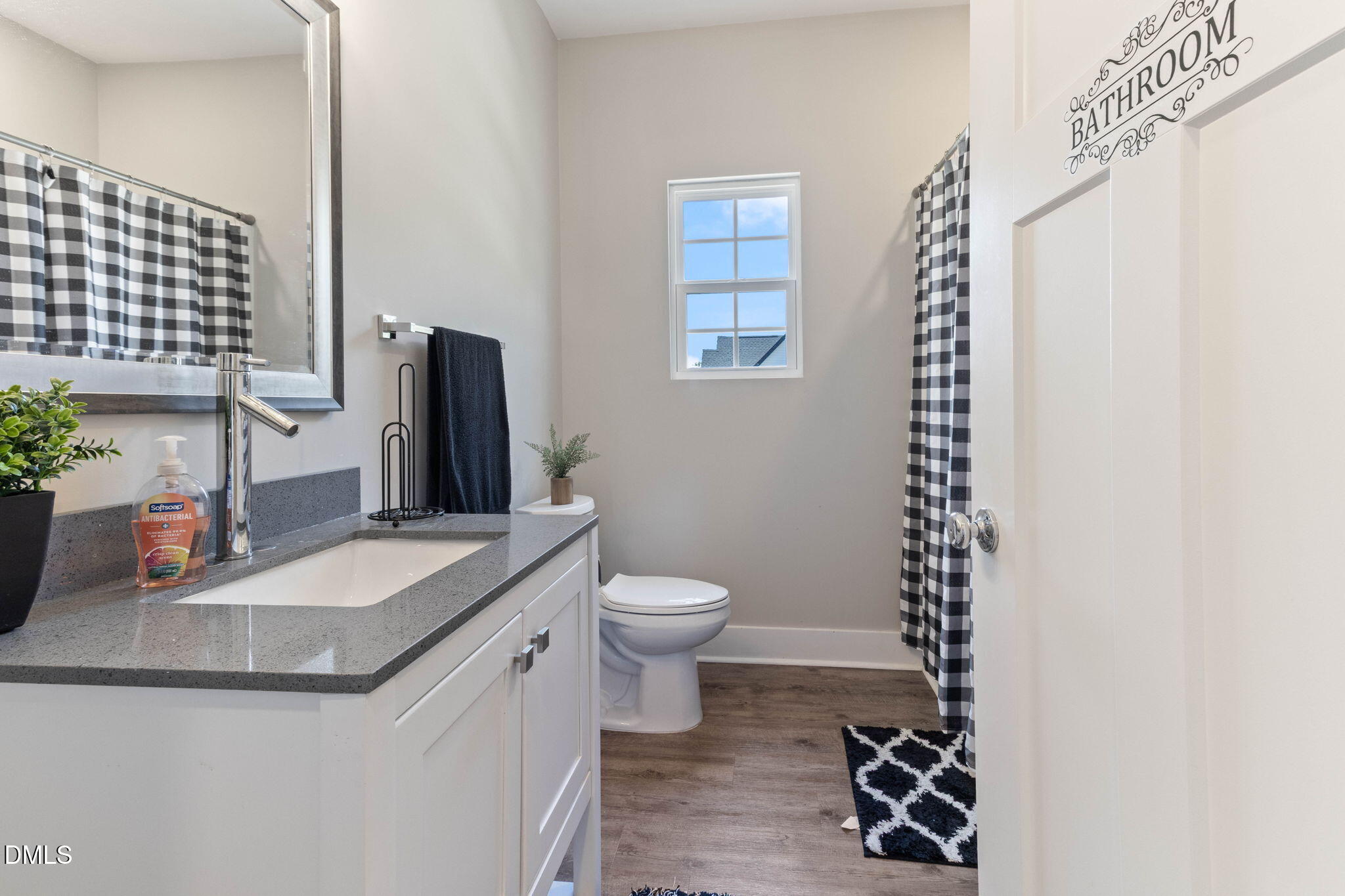 property-img