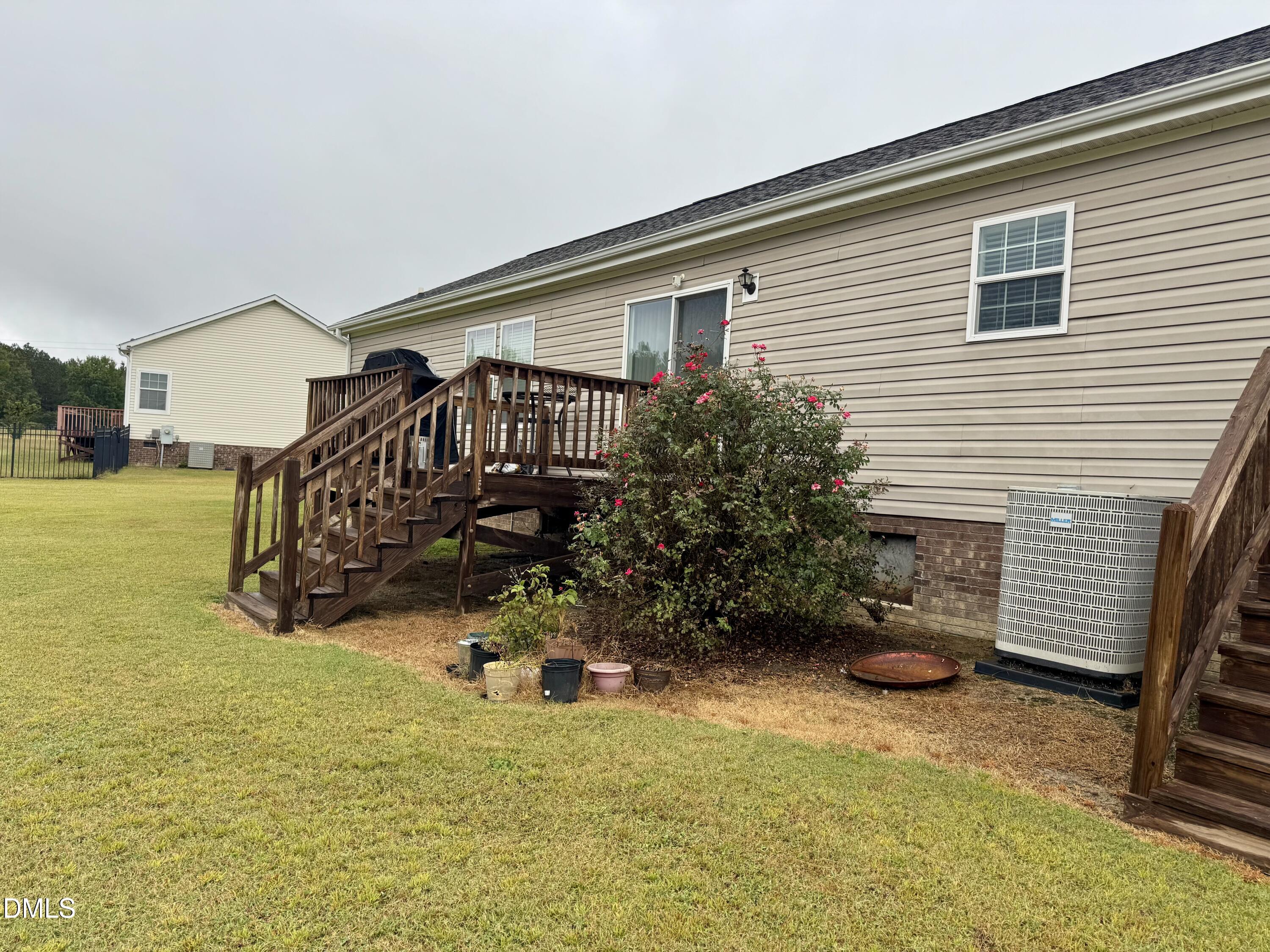 Exterior photo of 7225 Lowery Meadow Drive, Wendell, NC 27591. MLS: 10196702