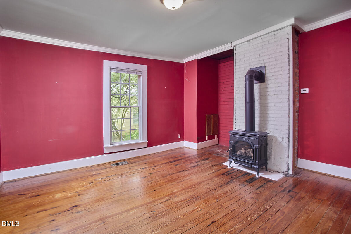 Exterior photo of 713 Arnette Avenue, Durham, NC 27701. MLS: 10194731