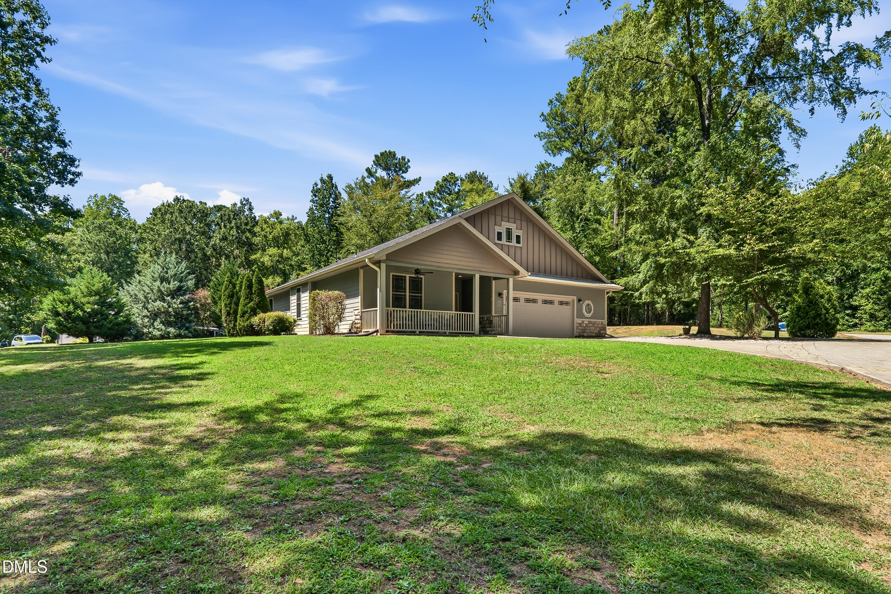 property-img