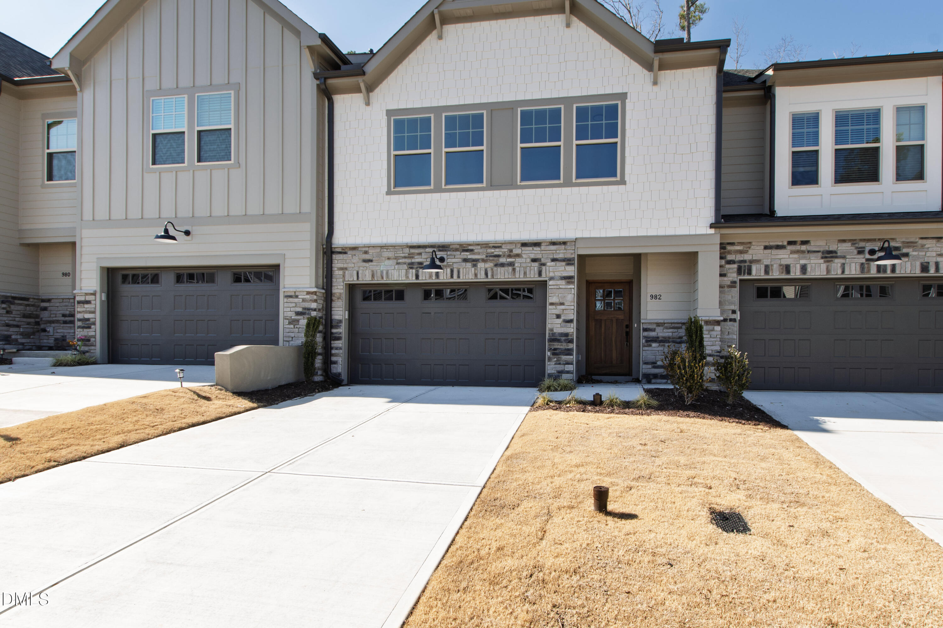 Exterior photo of 707 Mirkwood Avenue, Apex, NC 27523. MLS: 10195876