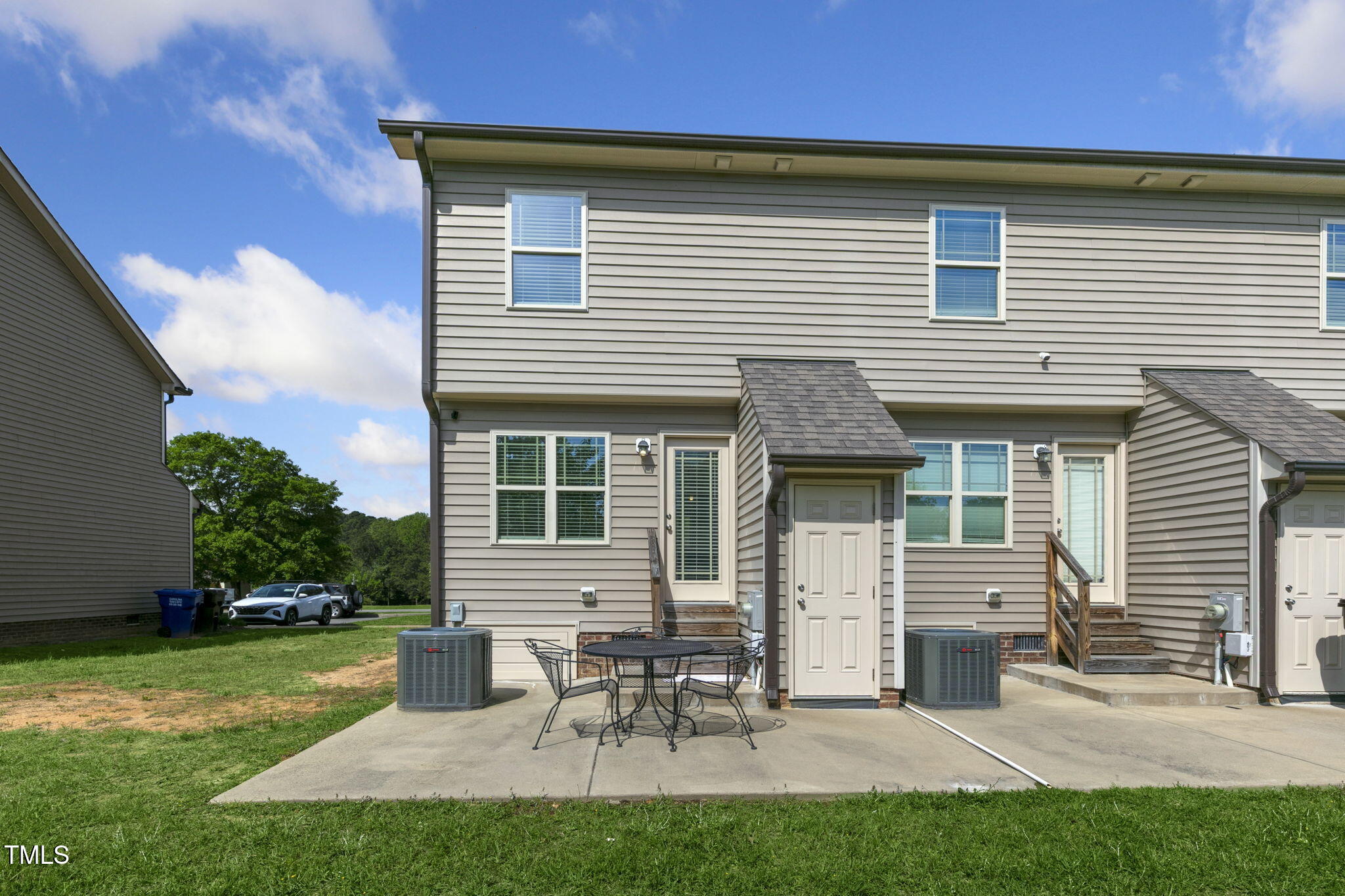 28-web-or-mls-355-s-church-st-coats-nc-u