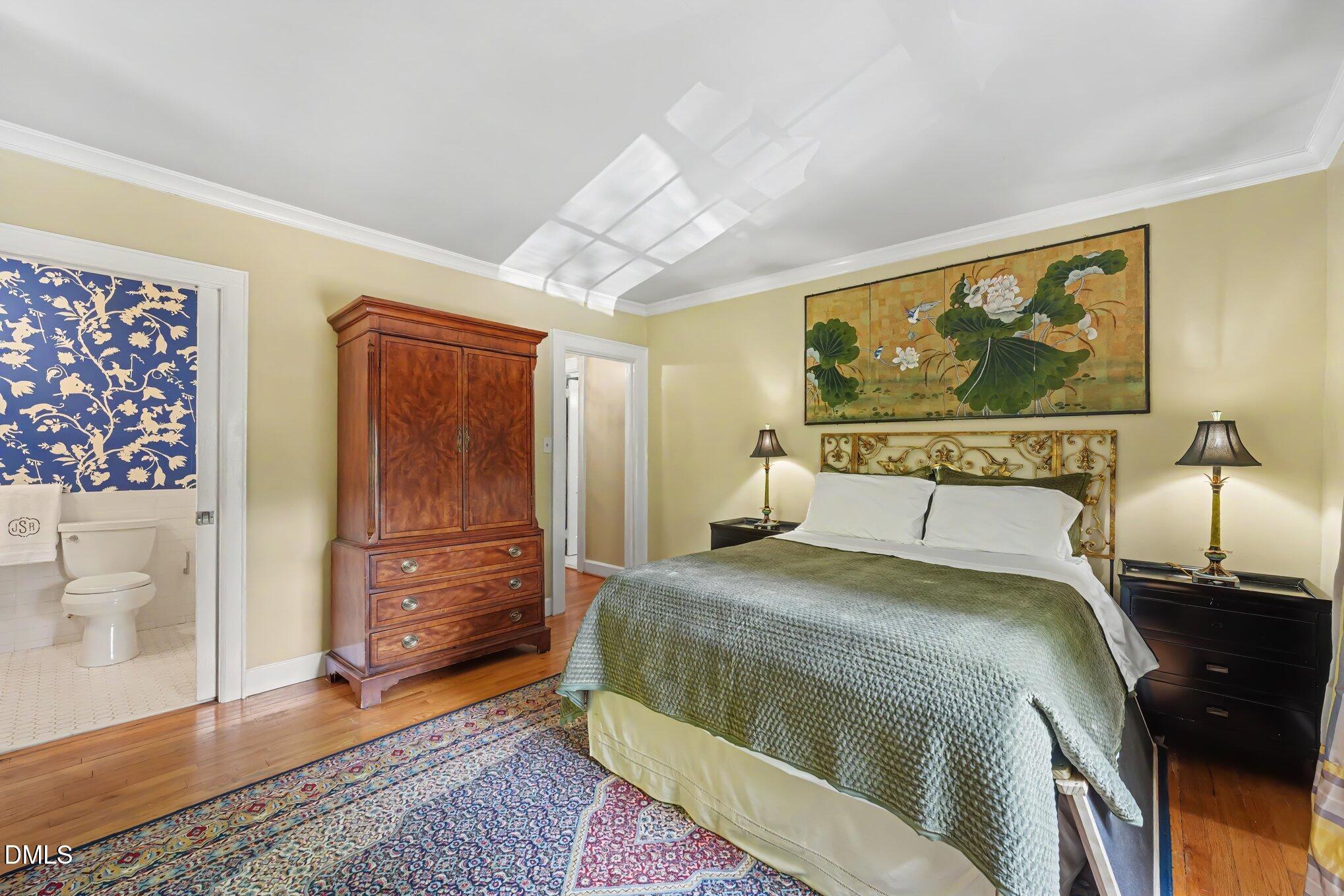 Exterior photo of 1001 W Peace Street, Raleigh, NC 27605. MLS: 10187551