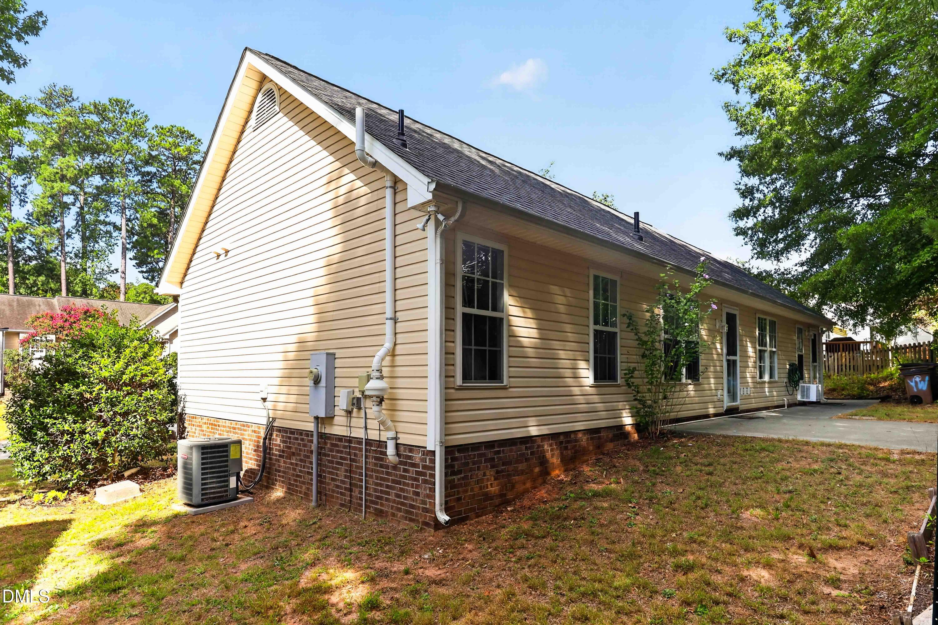 Exterior photo of 617 Groveton Trail, Wake Forest, NC 27587. MLS: 10187158