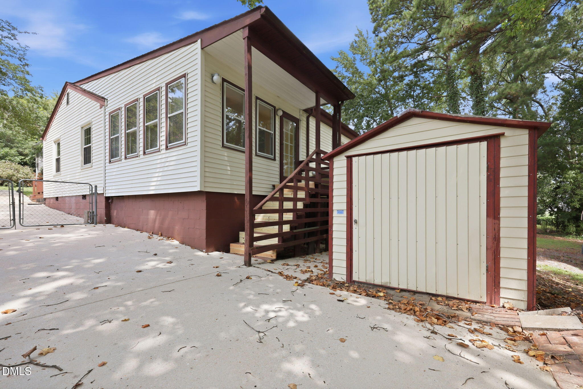 Exterior photo of 2745 Newbold Street, Raleigh, NC 27603. MLS: 10189307