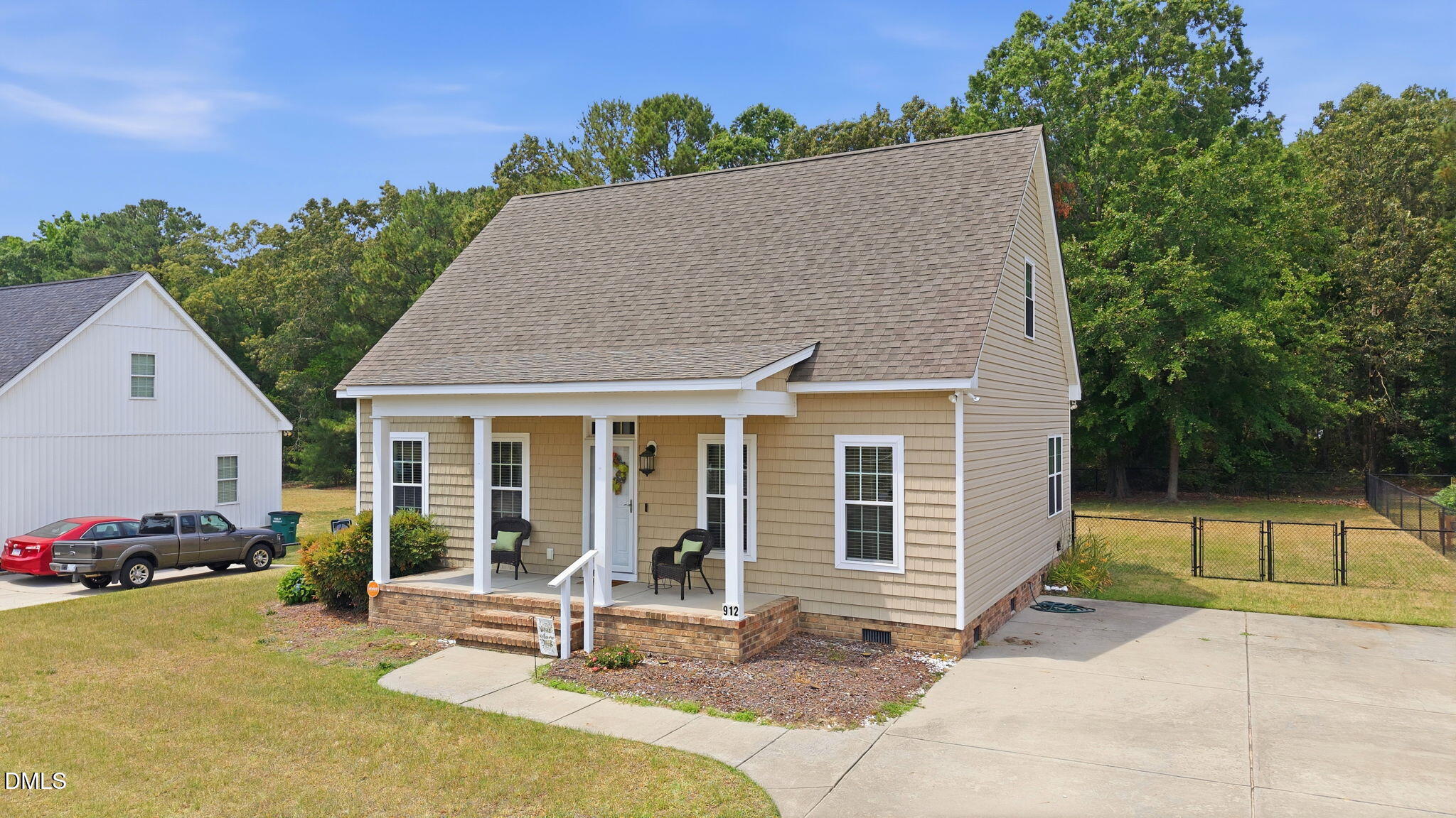 Property photo 4