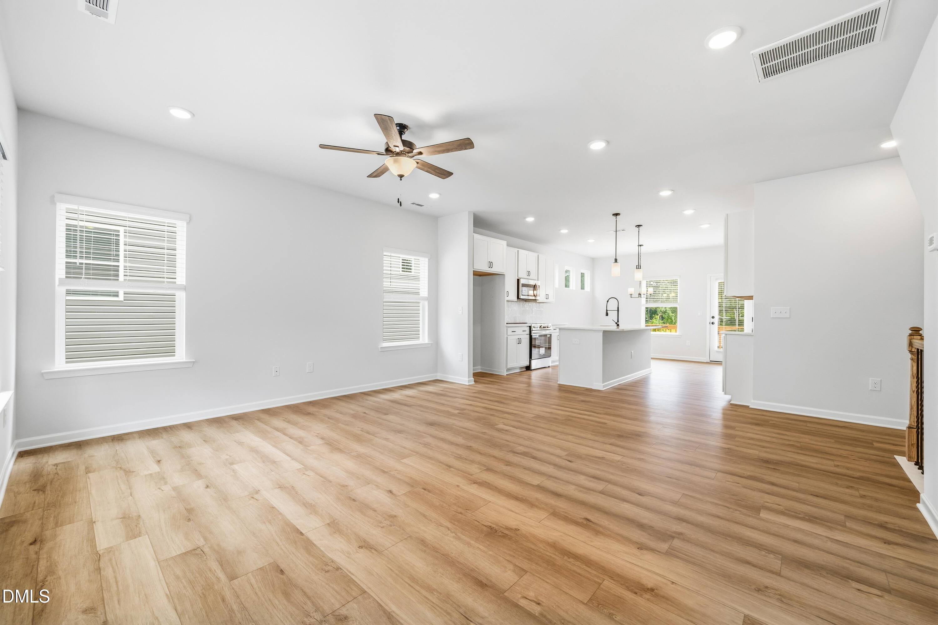 Exterior photo of 707 Orchard Vista Circle, Raleigh, NC 27606. MLS: 10192210
