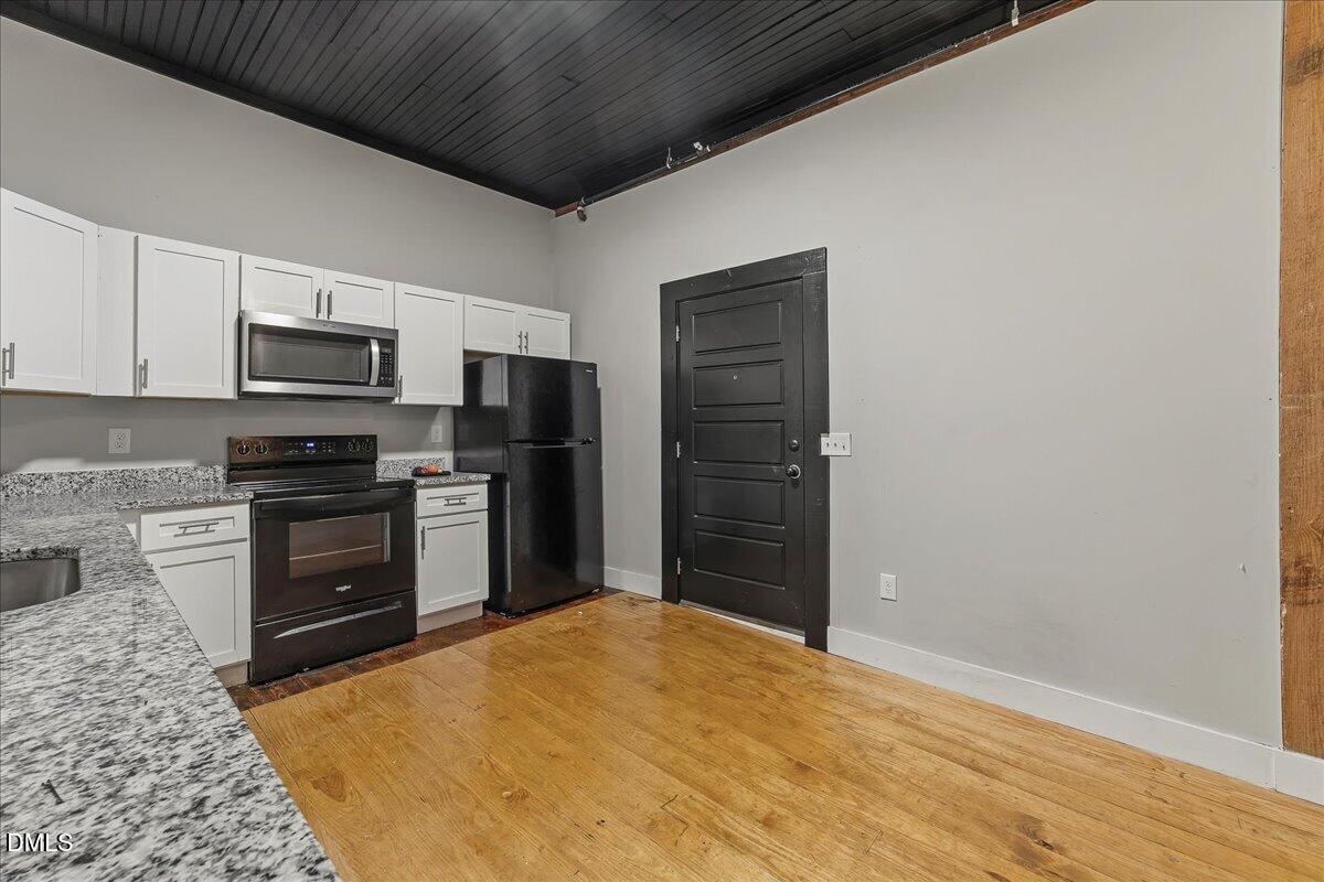 Exterior photo of 202 S Main Street 204, Warrenton, NC 27589. MLS: 10194147