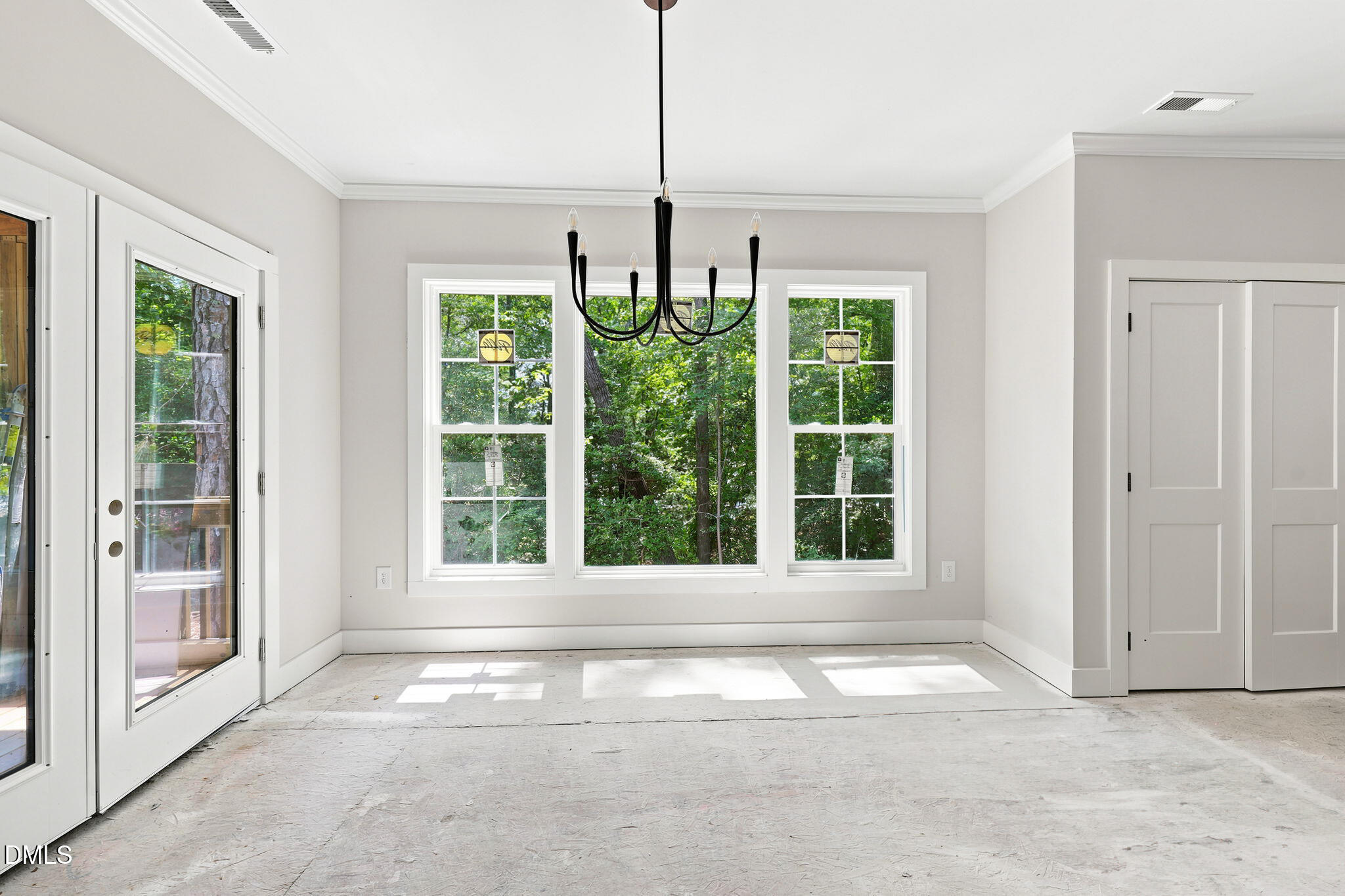 property-img
