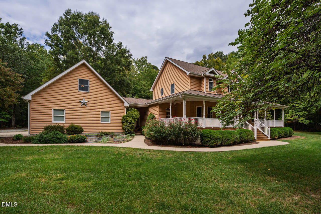 Exterior photo of 3915 Remington Run, Hillsborough, NC 27278. MLS: 10195739