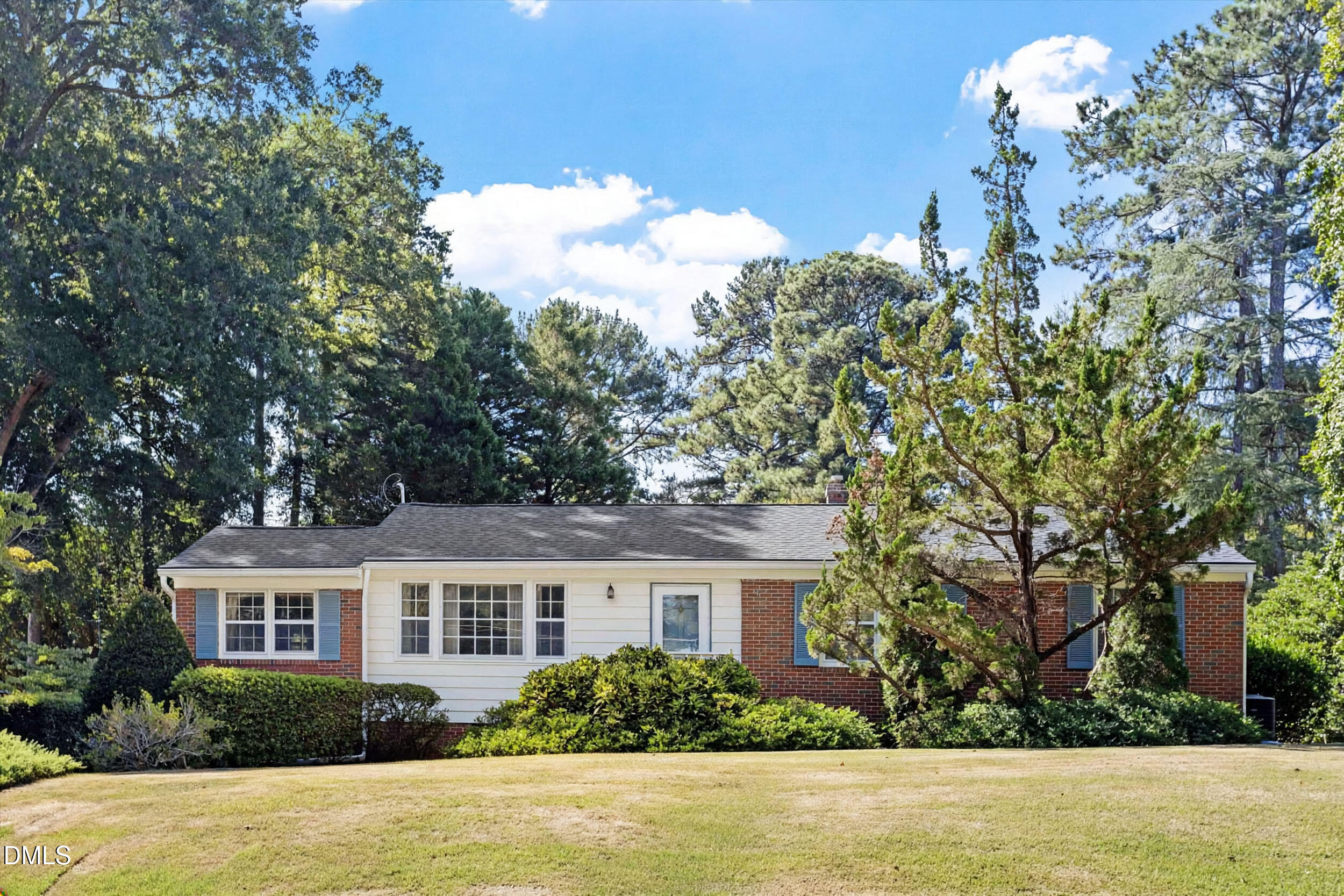 3413 Redbud Lane