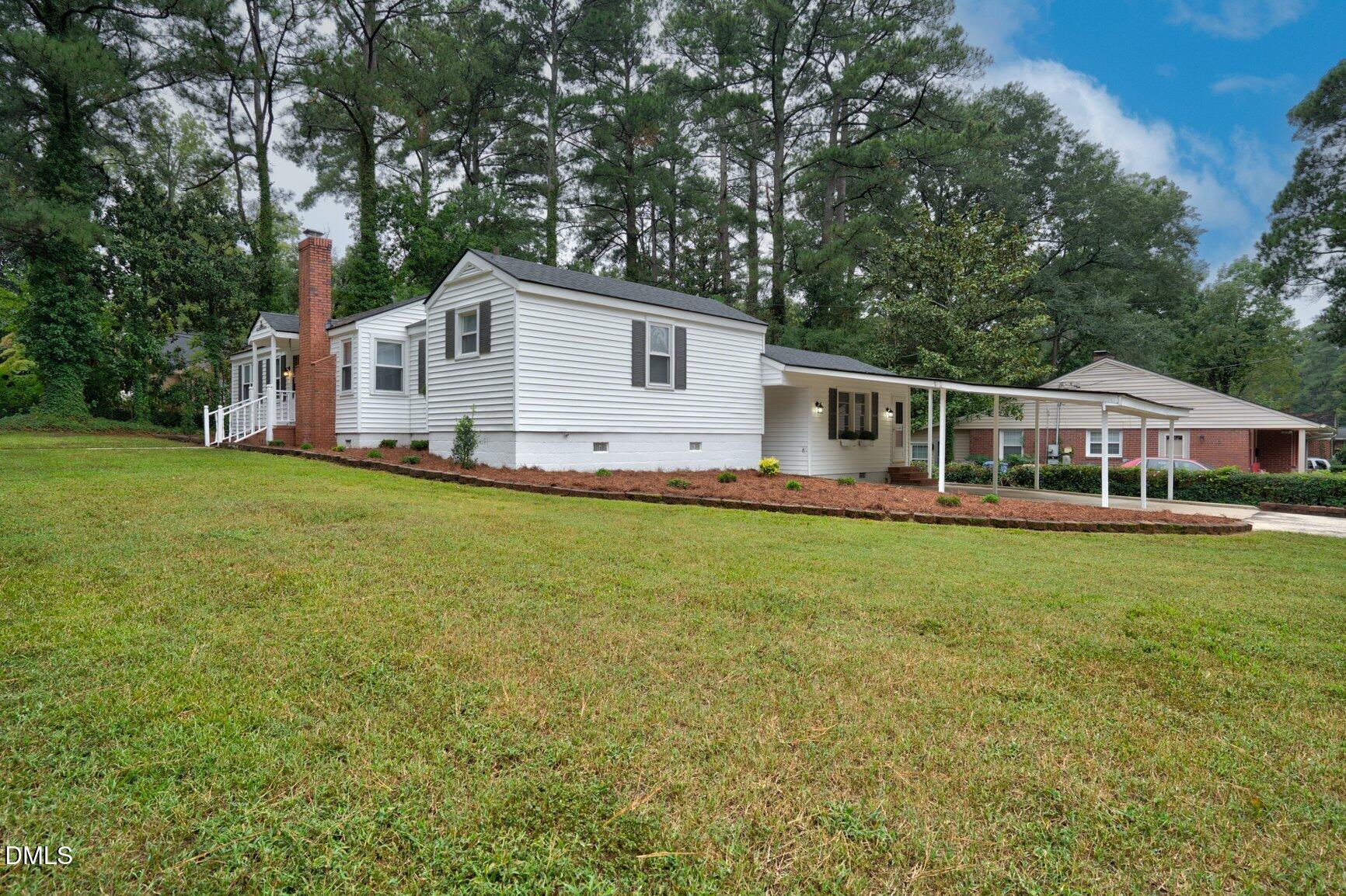 Exterior photo of 1009 Walnut Street W, Wilson, NC 27893. MLS: 10194663