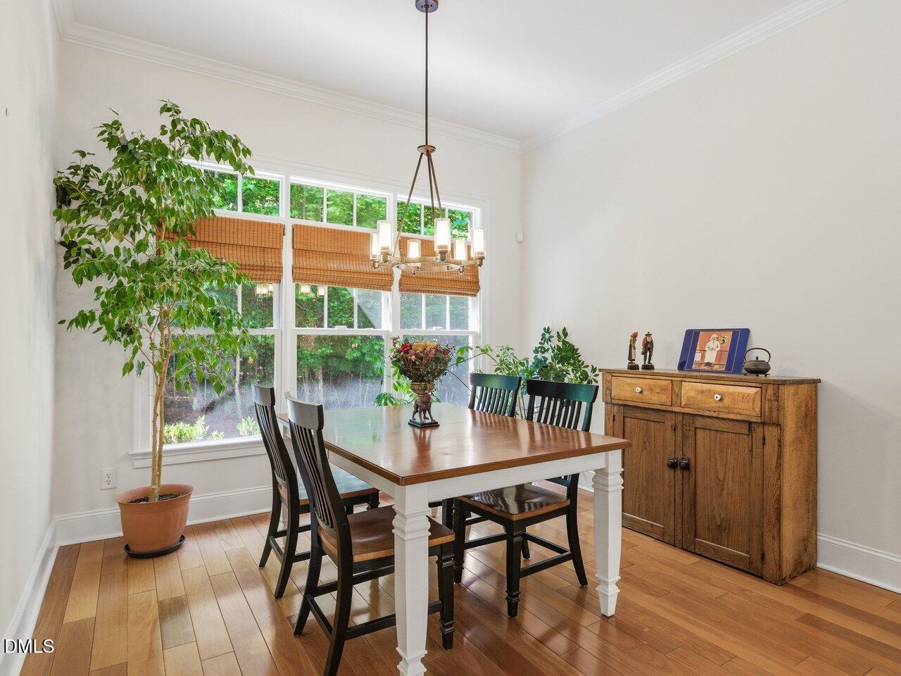 Informal Dining