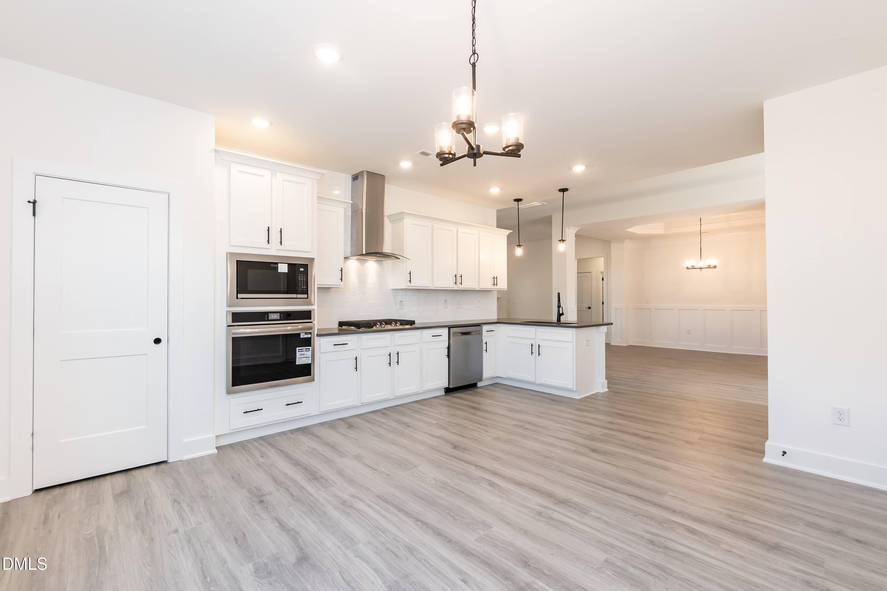 Kitchen 04