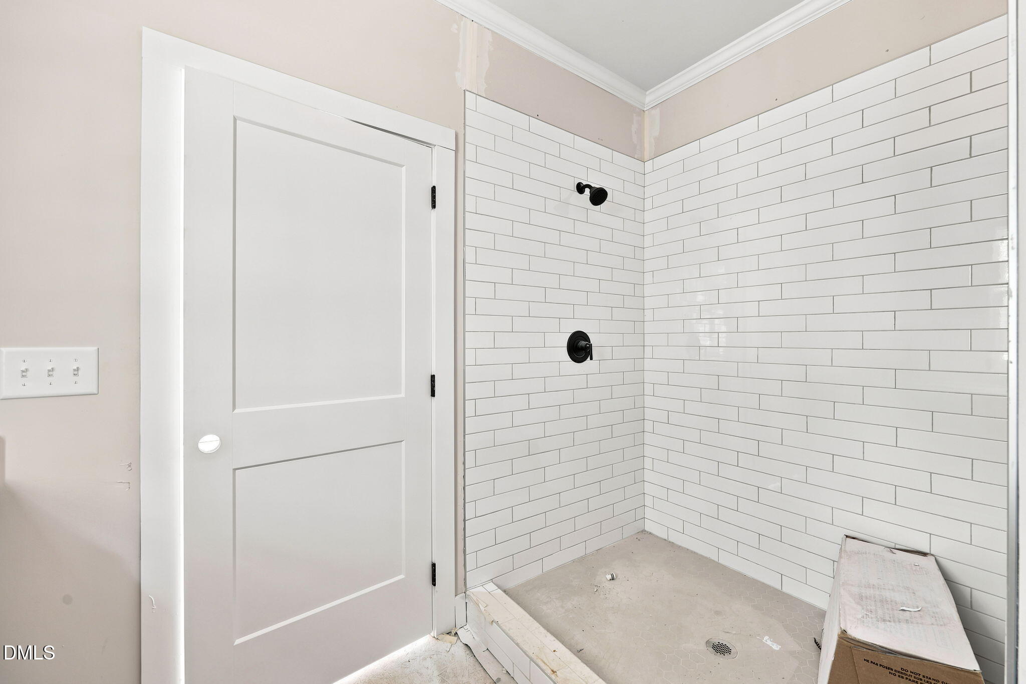 property-img