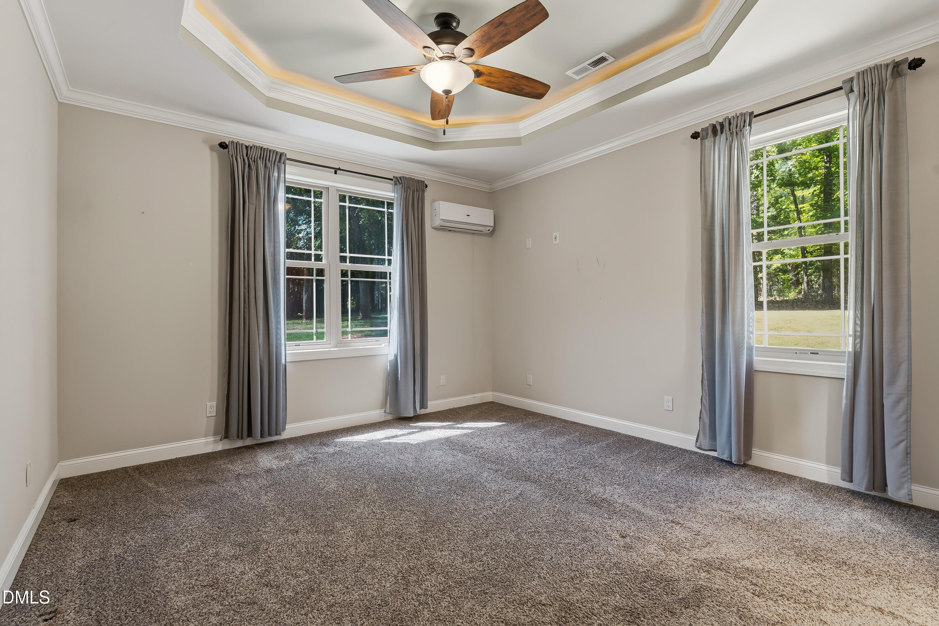 property-img