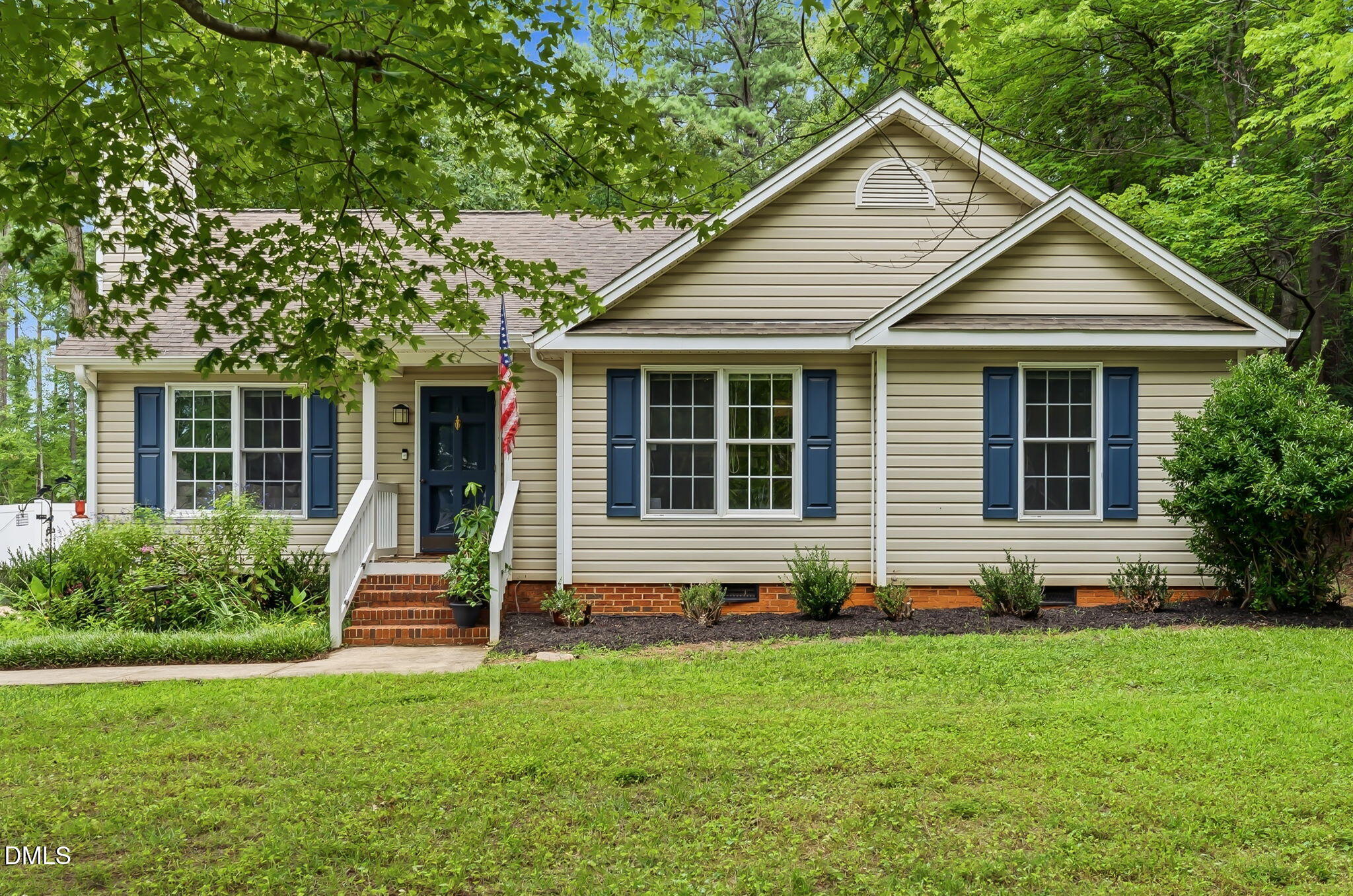 property-img