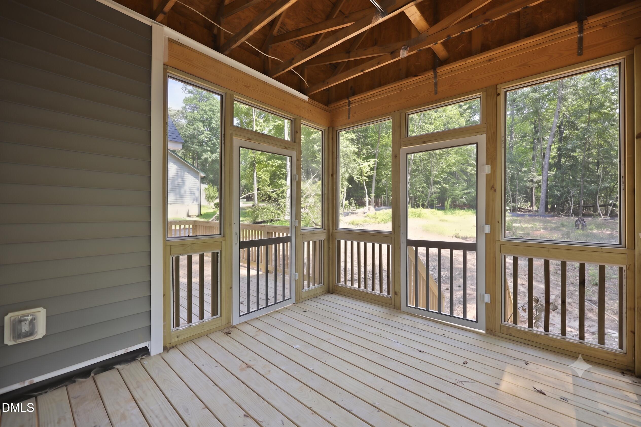 property-img