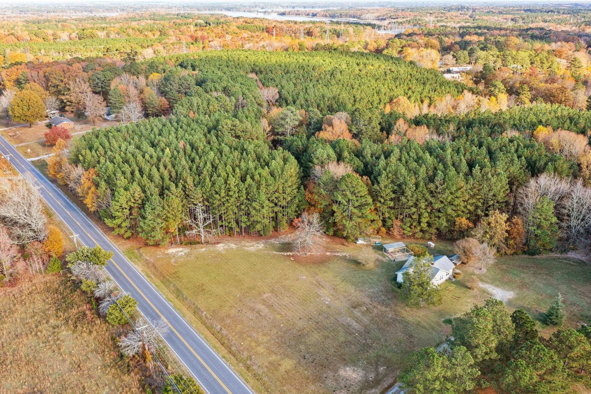 Exterior photo of 3216 Hamlin Road, Durham, NC 27704. MLS: 2542707