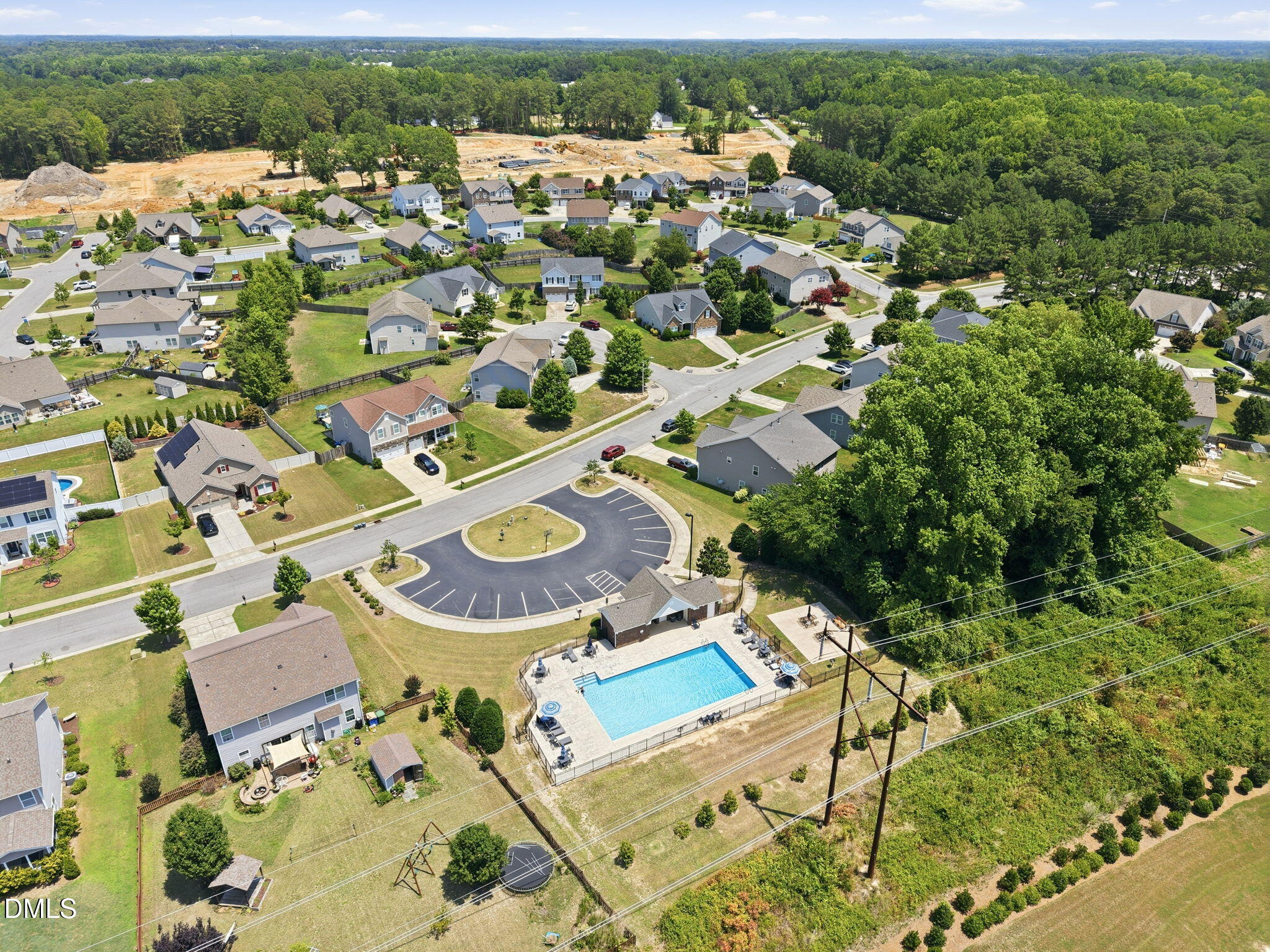 Exterior photo of 1009 Harvest Point Drive, Fuquay Varina, NC 27526. MLS: 10178072