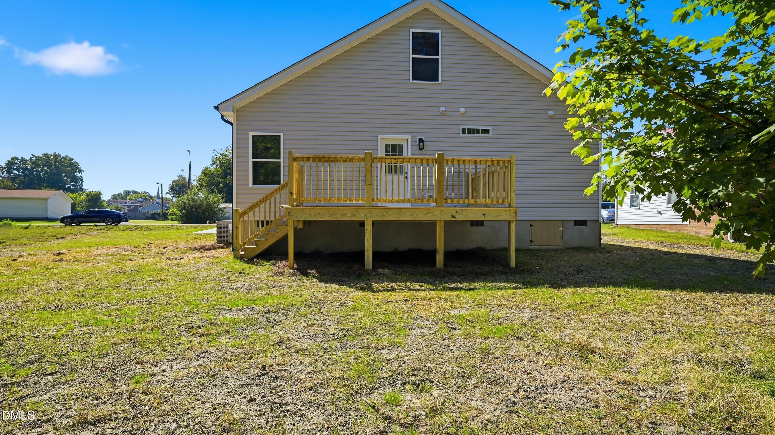 Exterior photo of 626 Lane Street, Burlington, NC 27217. MLS: 10196629