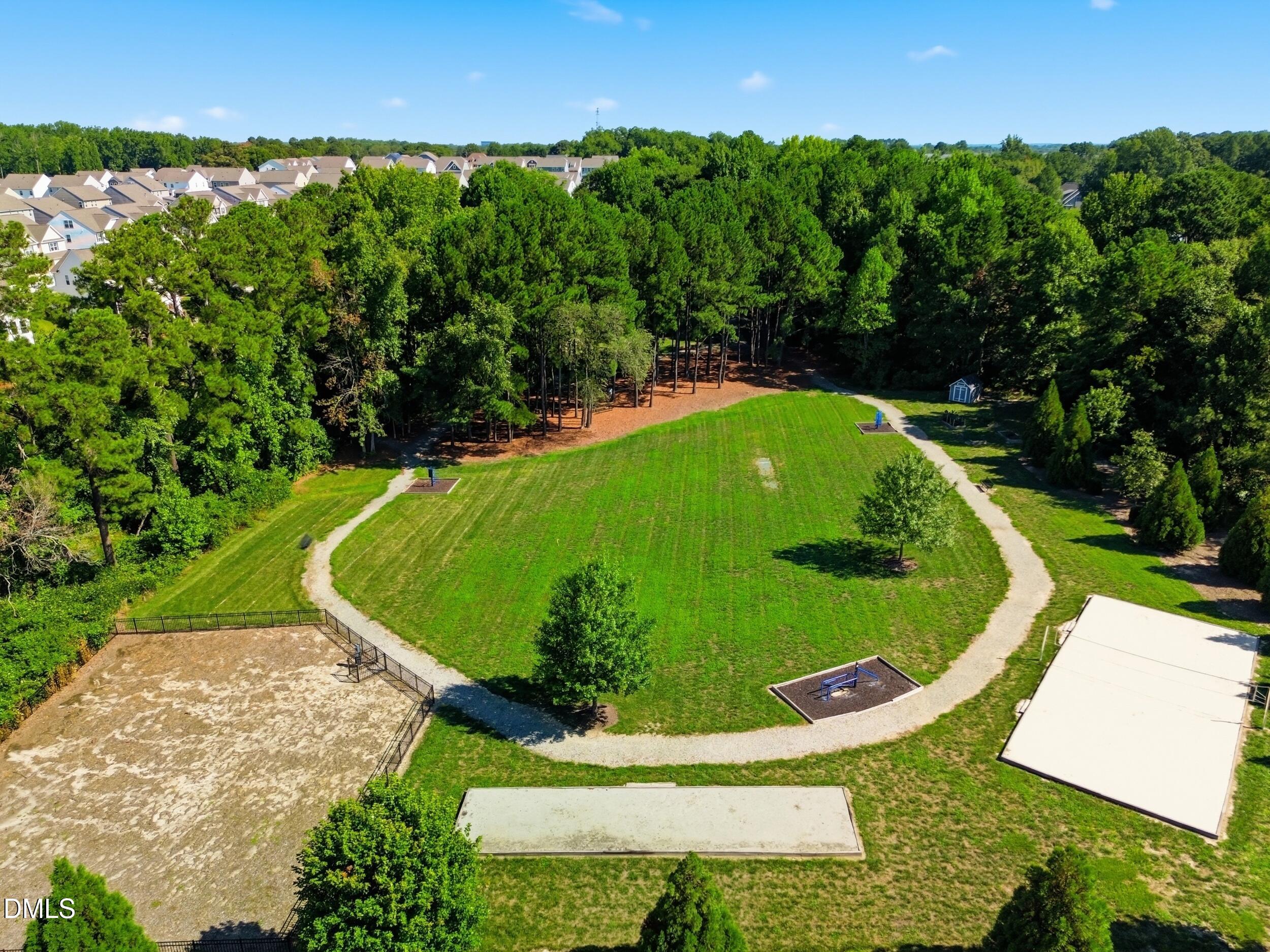 Exterior photo of 409 Glenwyck Court, Fuquay Varina, NC 27526. MLS: 10183527