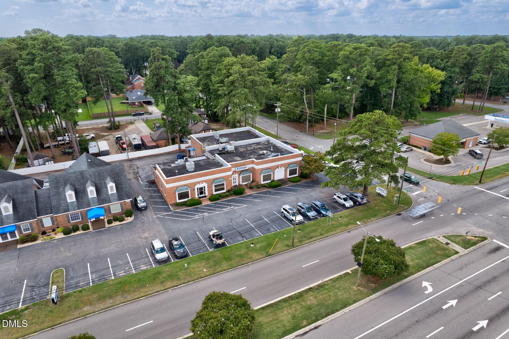 Exterior photo of 2325 Sunset Avenue, Rocky Mount, NC 27804. MLS: 10192962