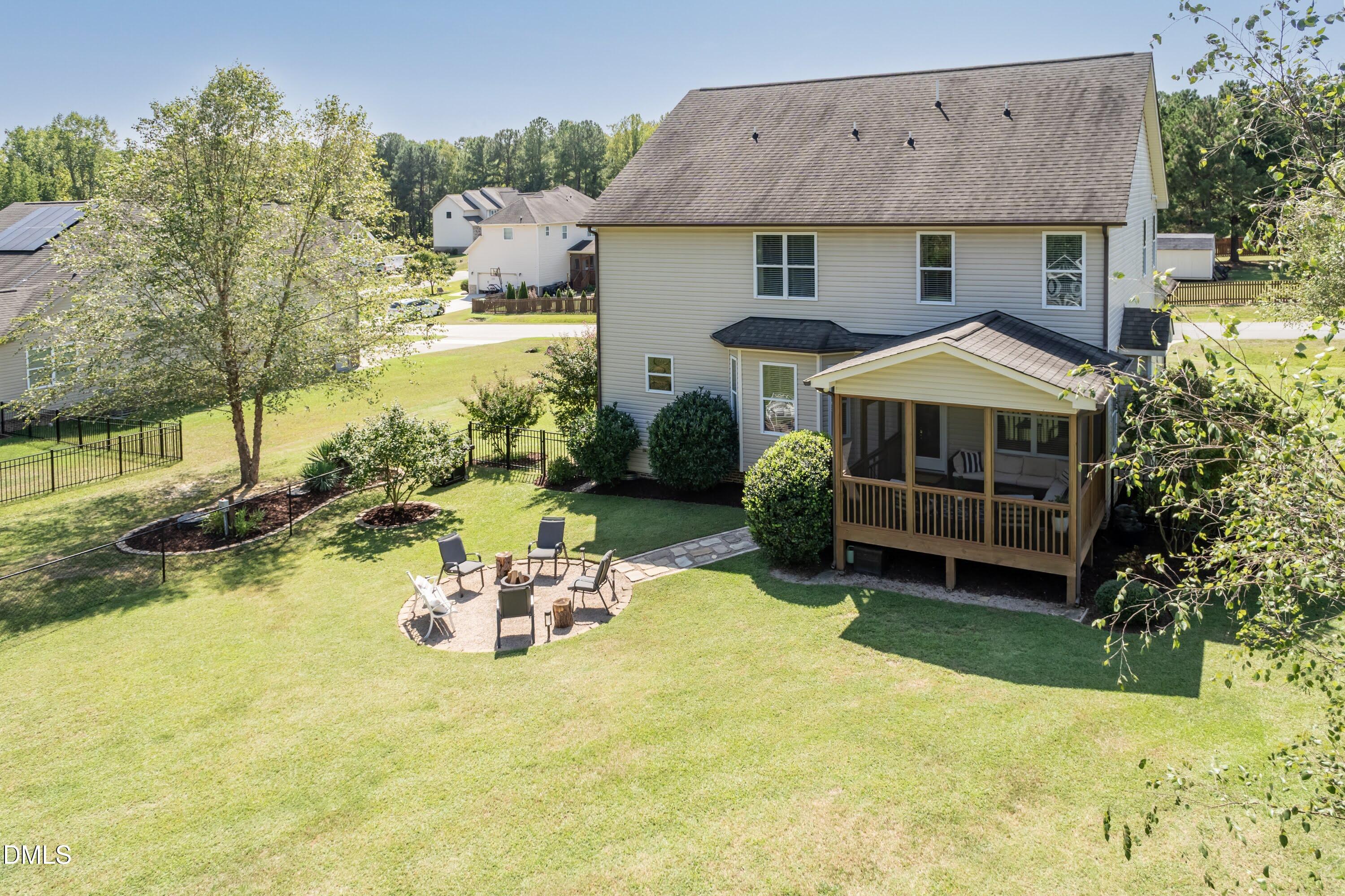 Exterior photo of 2924 Plantation Glen Drive, Zebulon, NC 27597. MLS: 10194683
