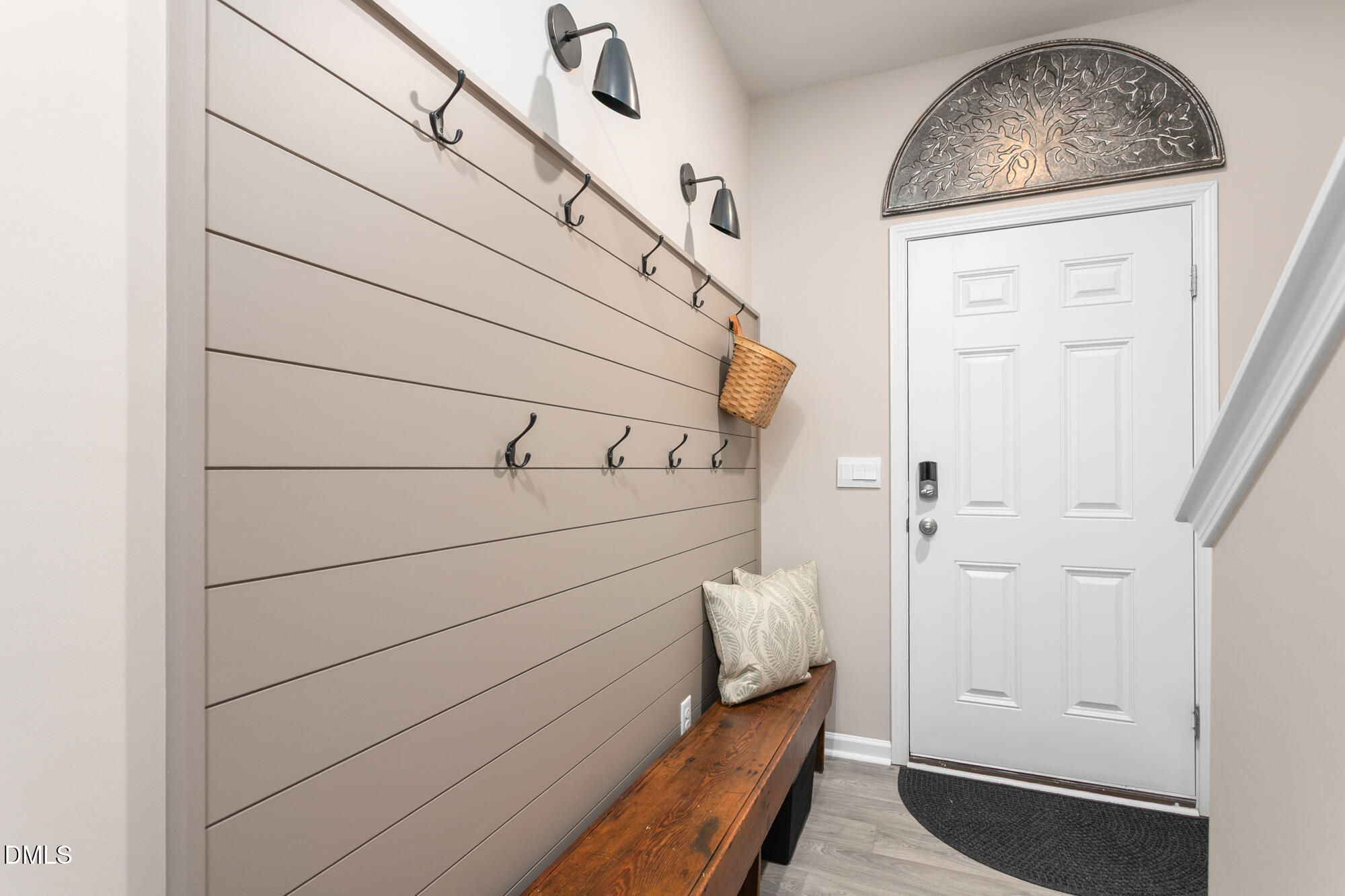 1695 Collie Drive-5
