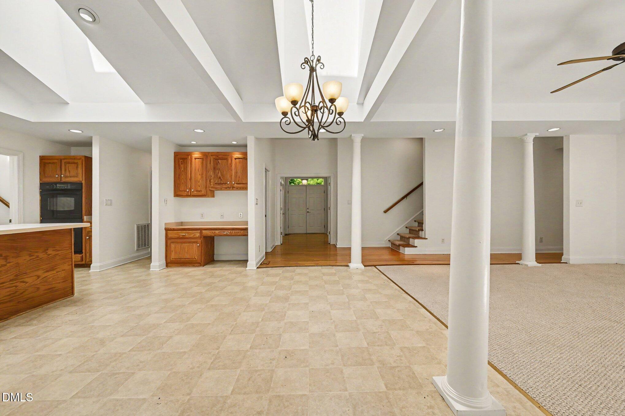 Exterior photo of 1021 Reaves Drive, Chapel Hill, NC 27516. MLS: 10179619