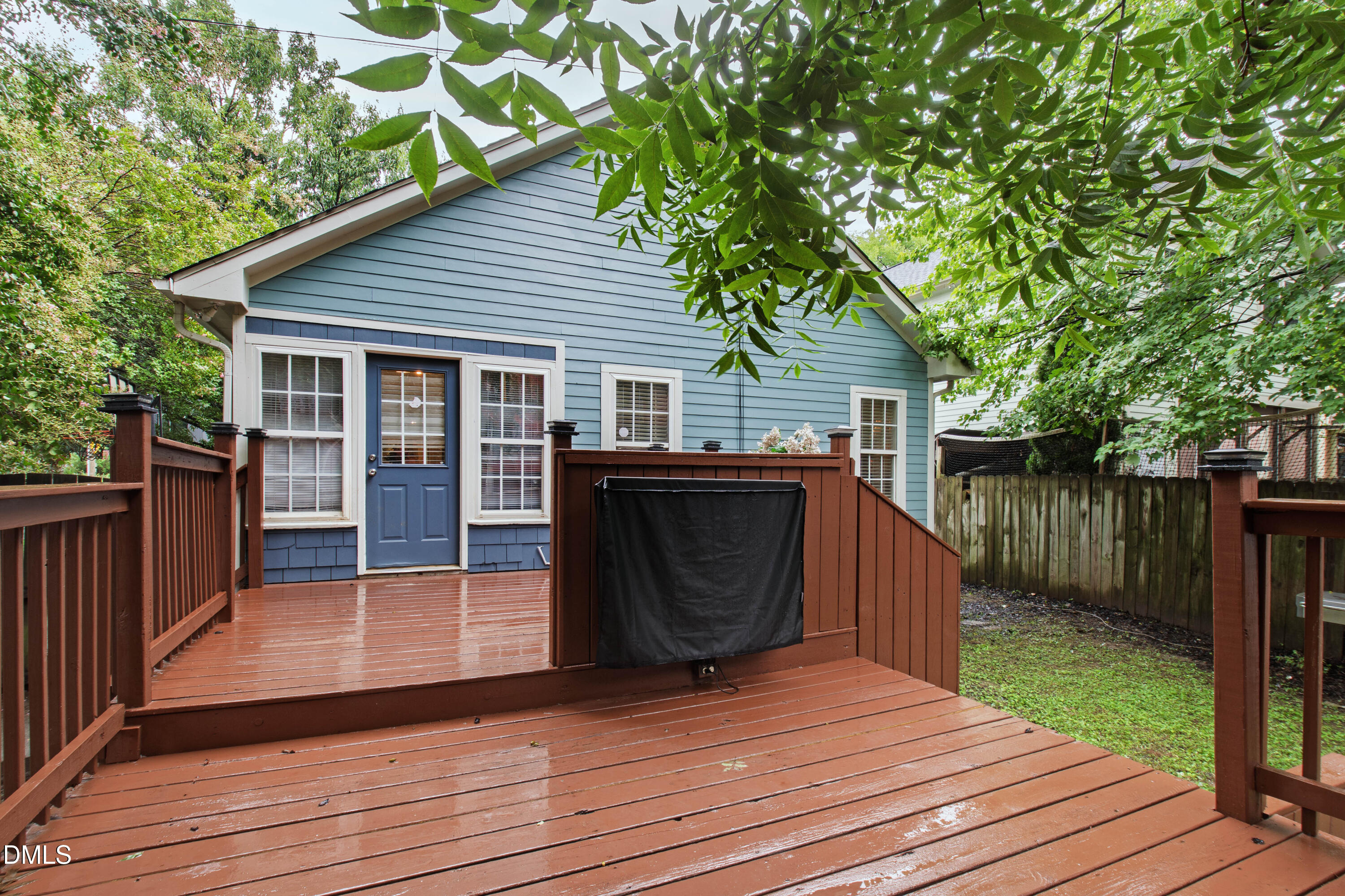 Exterior photo of 702 E Jones Street, Raleigh, NC 27601. MLS: 10182354