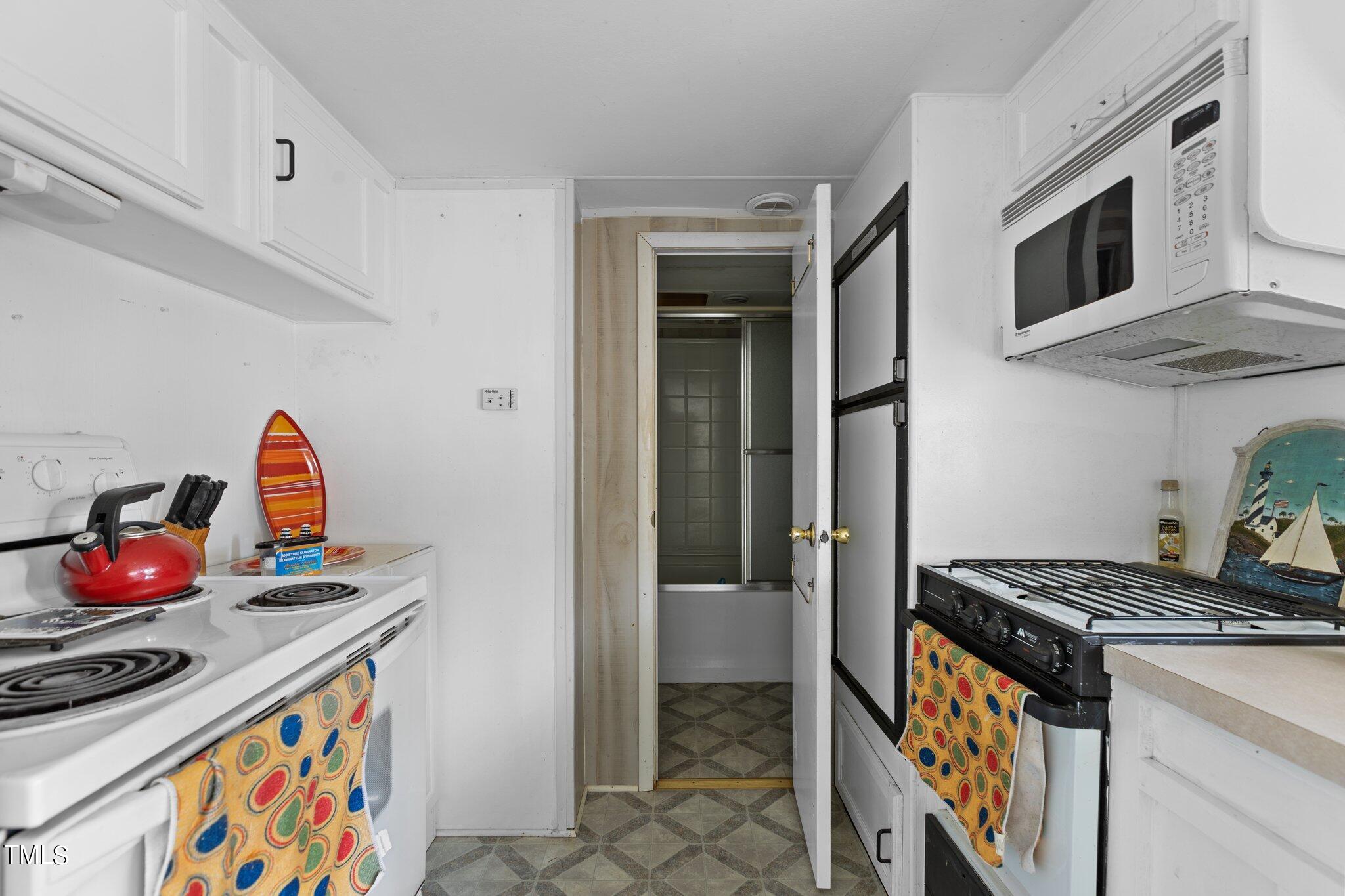 property-img
