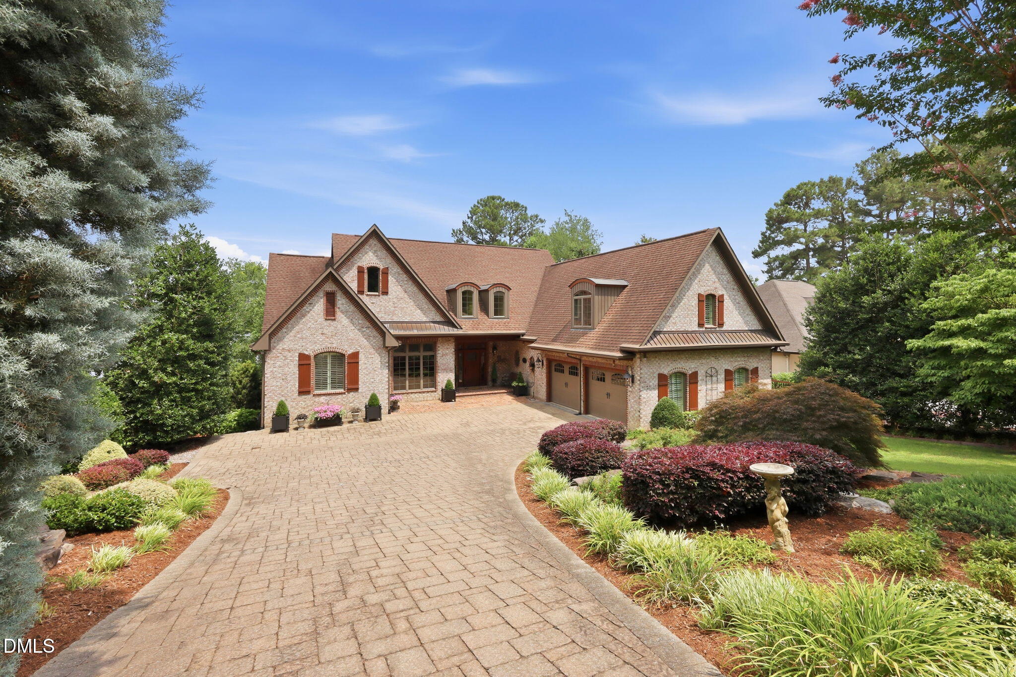 Exterior photo of 8 The Pointe, Sanford, NC 27332. MLS: 10173363