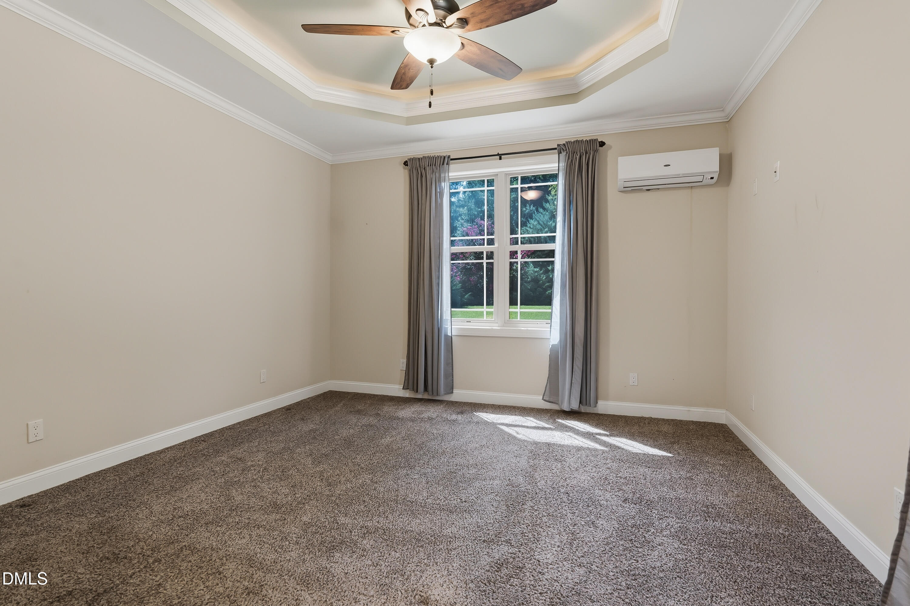 property-img