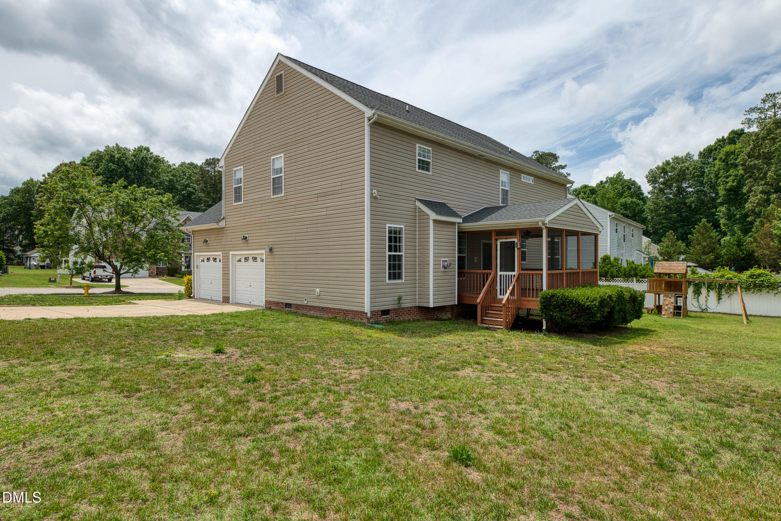 Exterior photo of 930 Pristine Lane, Rolesville, NC 27571. MLS: 10190309