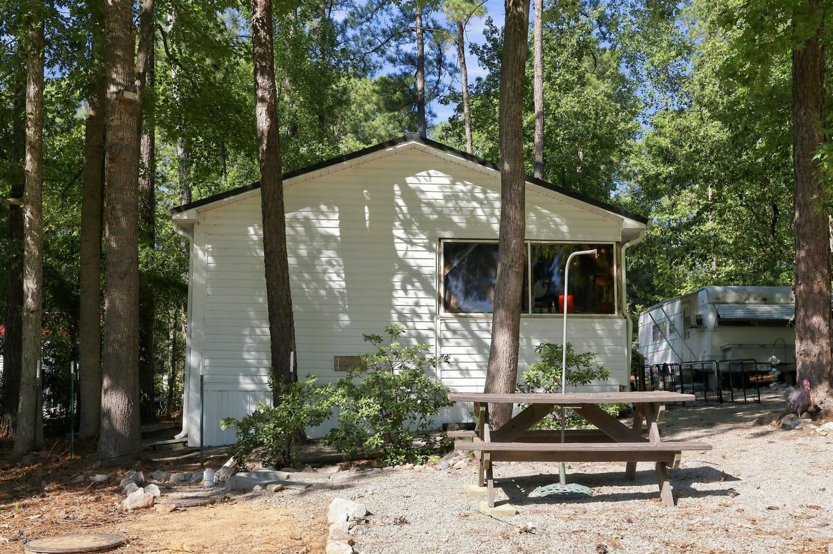 property-img