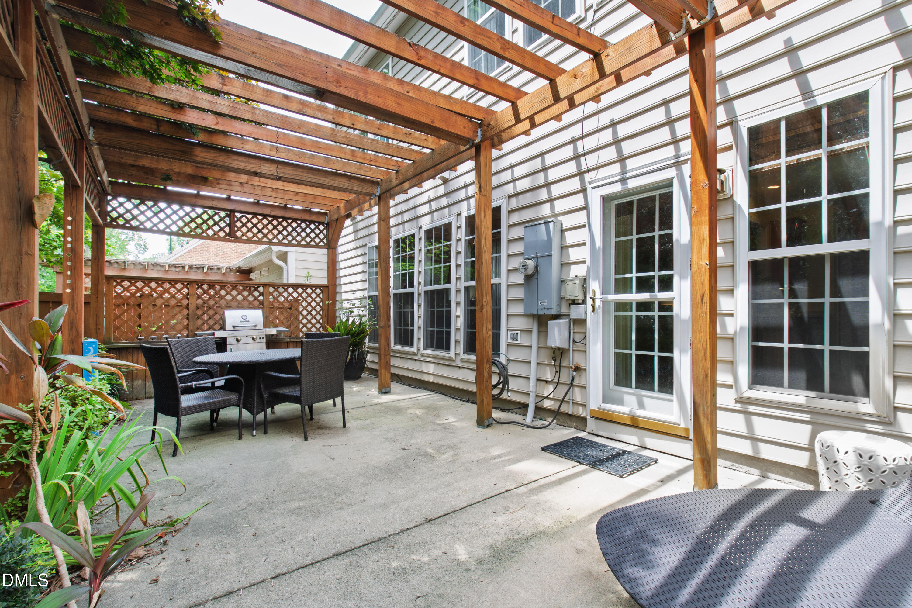Exterior photo of 2603 Glen Eden Drive, Raleigh, NC 27612. MLS: 10180117