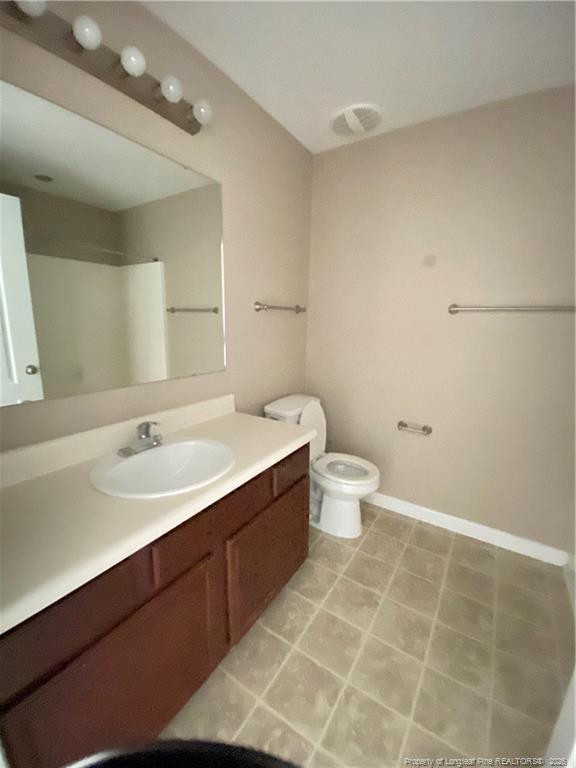 Exterior photo of 1305 Kershaw Loop 219, Fayetteville, NC 28314. MLS: 770868