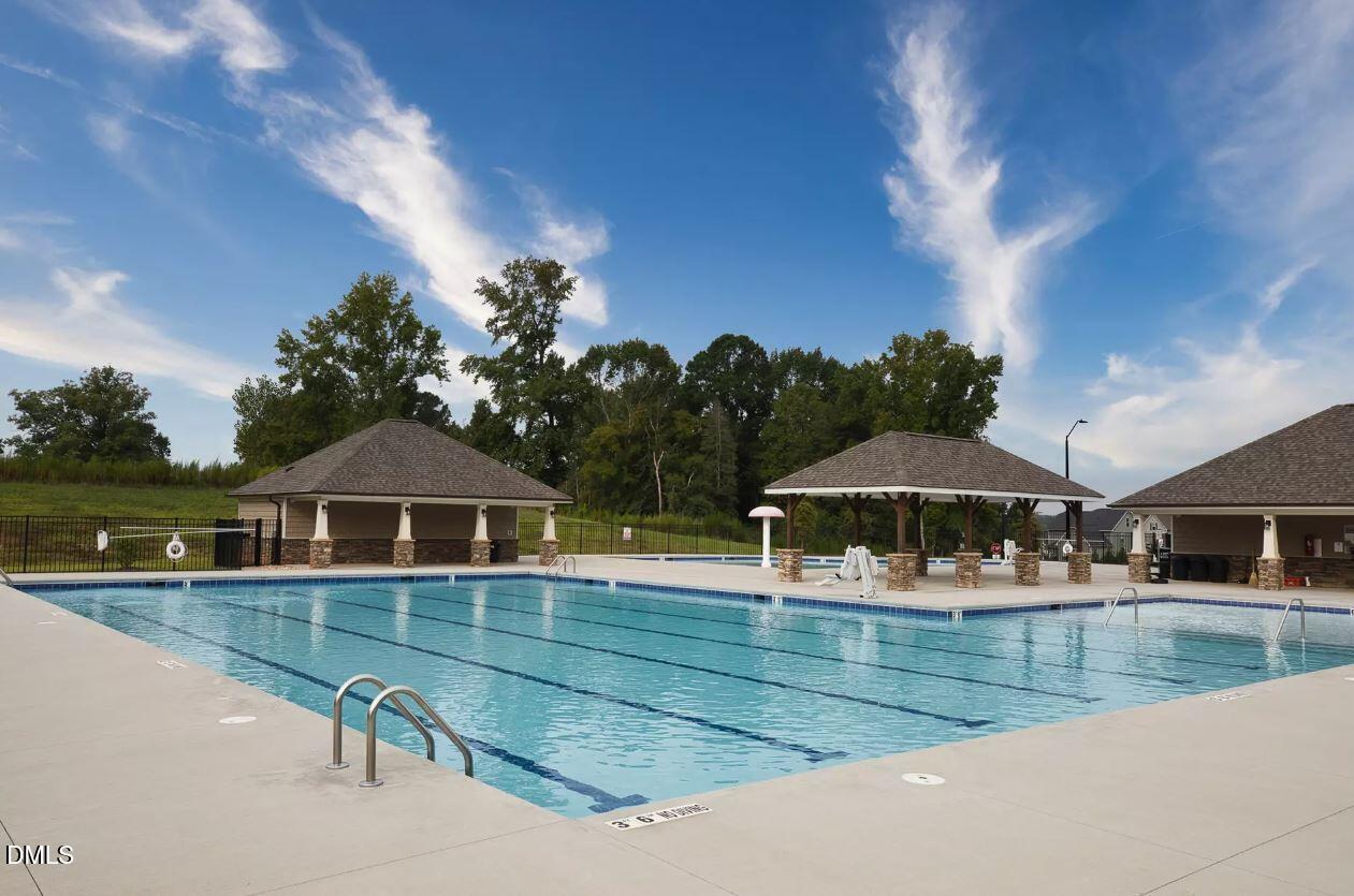 Winston Pointe Pool 2