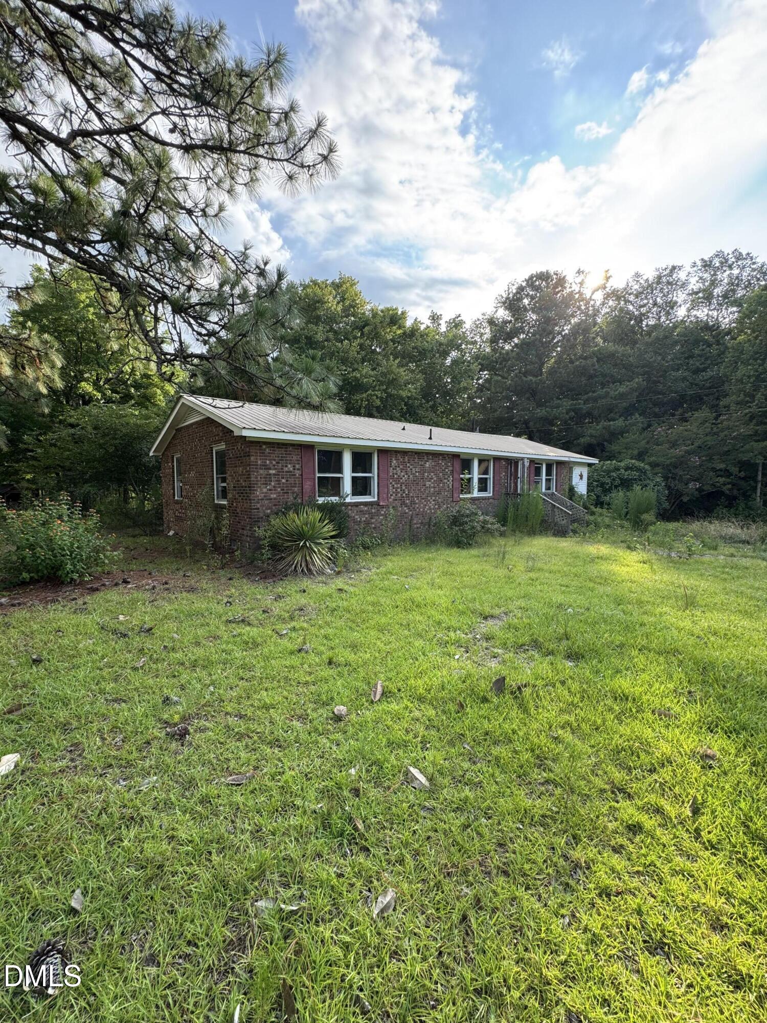 Exterior photo of 2633 Tanbark Drive, Nashville, NC 27856. MLS: 10180095