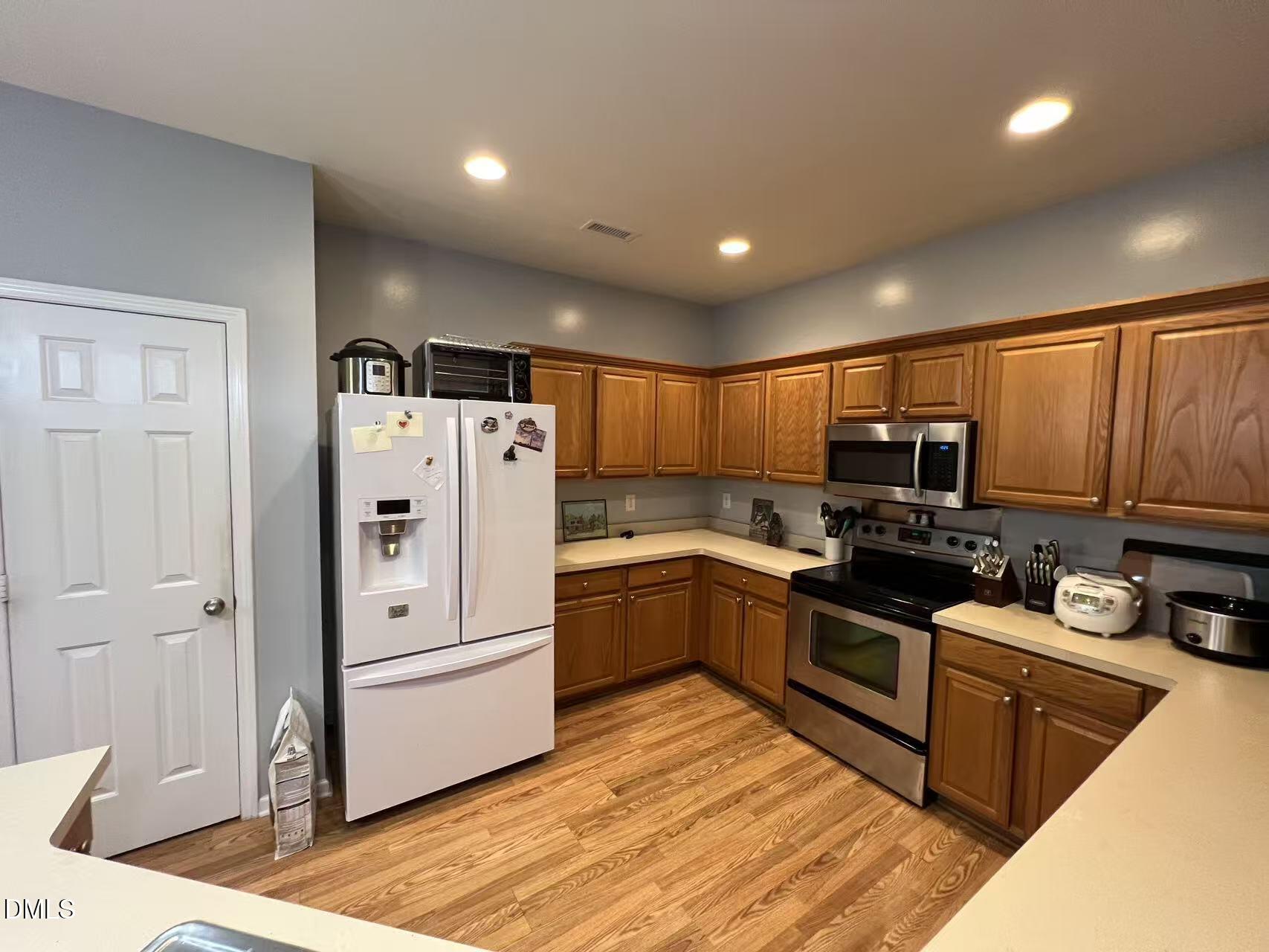 Exterior photo of 1025 Remington Oaks Circle, Cary, NC 27519. MLS: 10197717