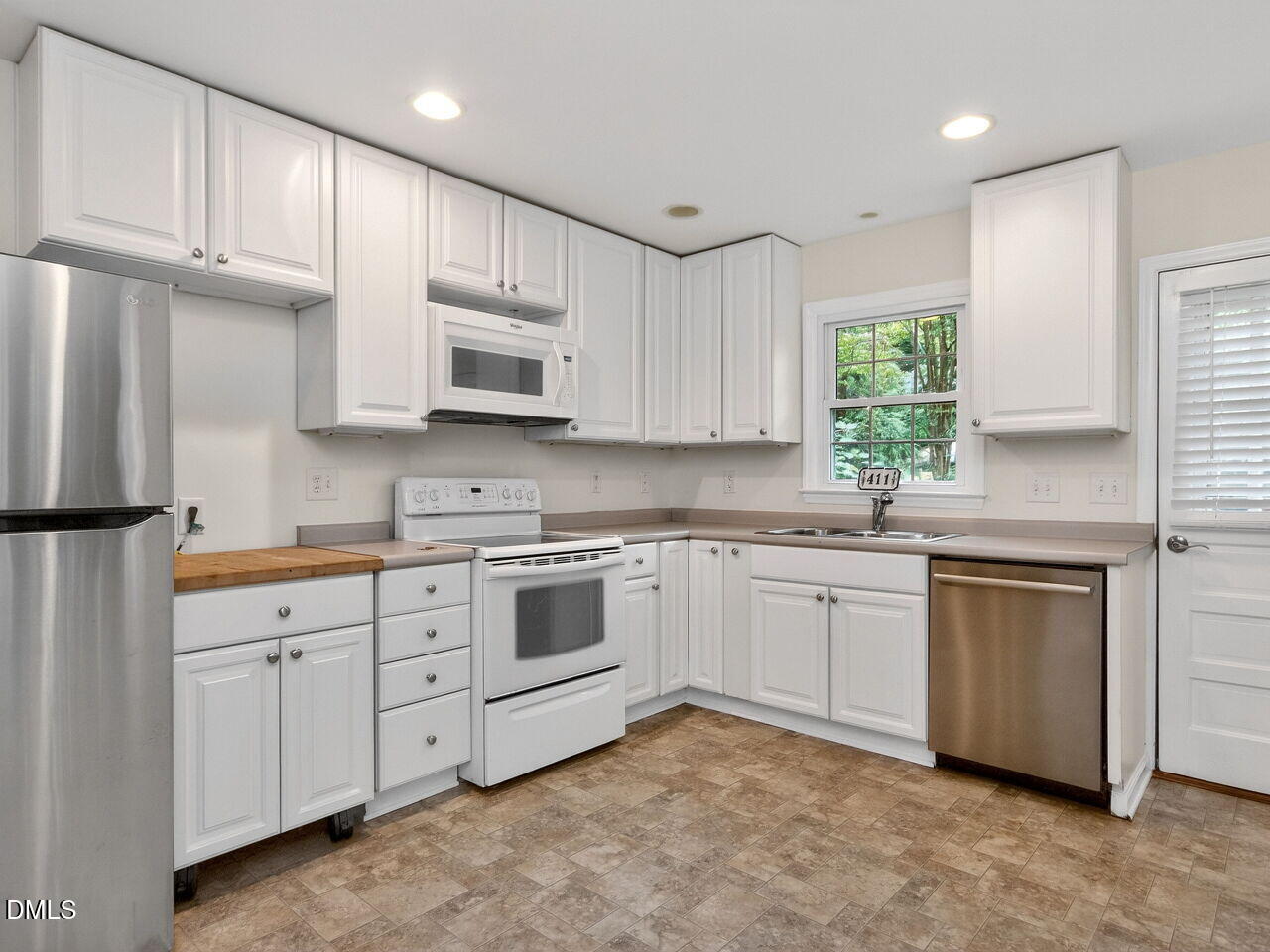 Exterior photo of 411 Yorktown Drive, Chapel Hill, NC 27516. MLS: 10172934