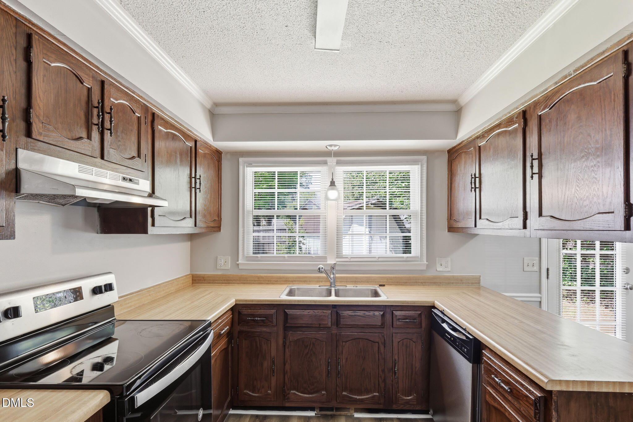 Exterior photo of 3701 Sue Ellen Drive, Raleigh, NC 27604. MLS: 10186385
