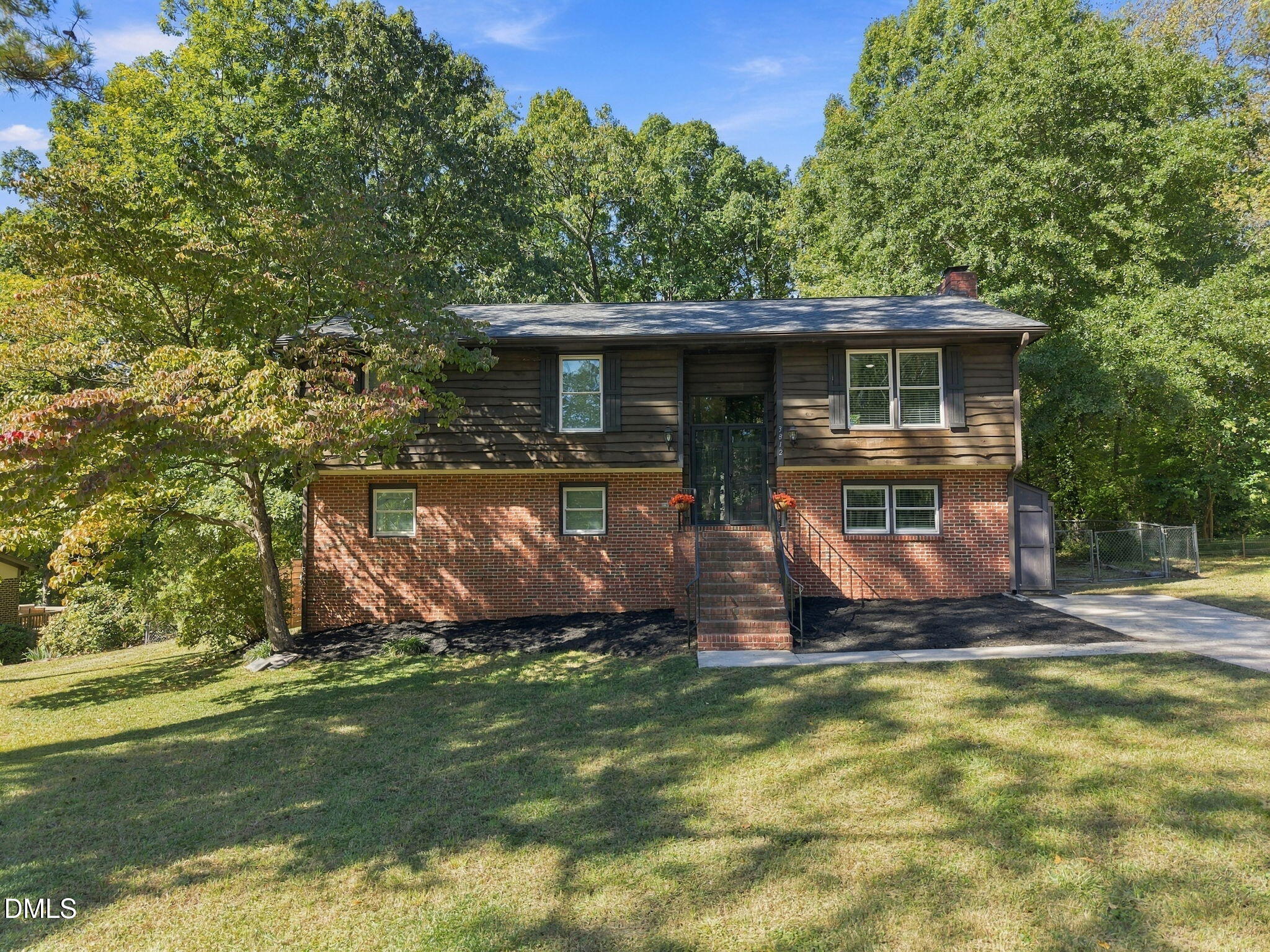 3812 Oak Park Road