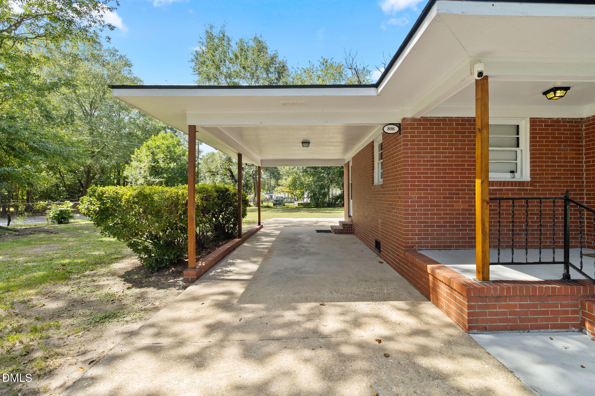 Exterior photo of 808 Hemlock Drive, Fayetteville, NC 28304. MLS: 10192605