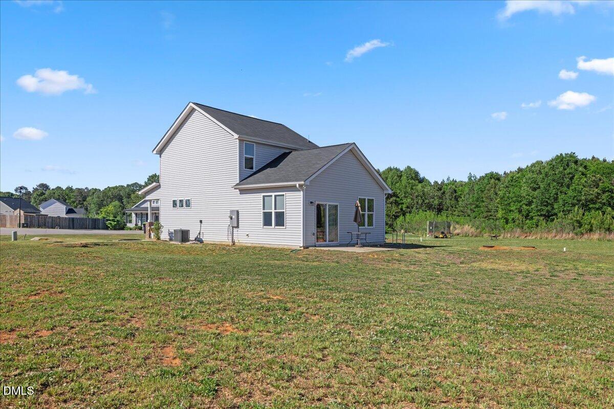 40-64 Katniss Ct