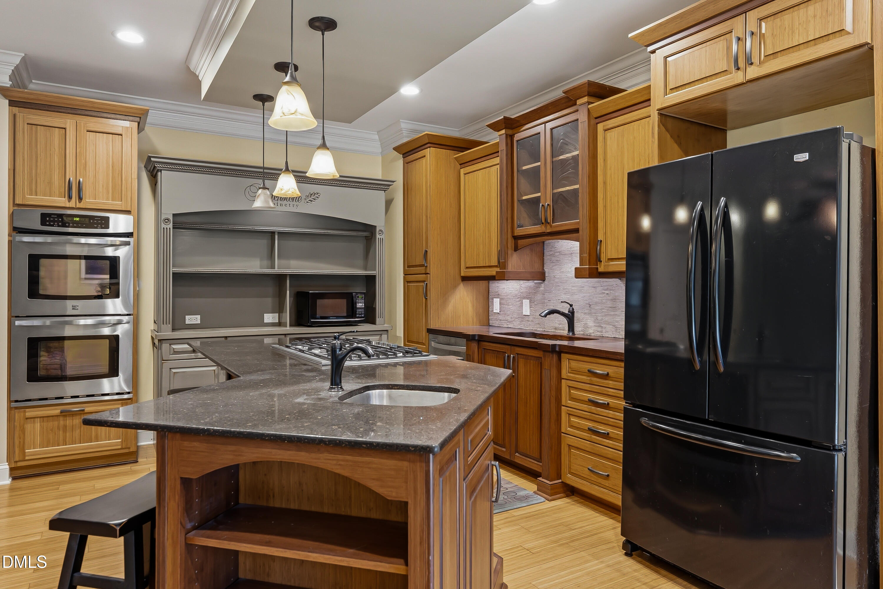 property-img
