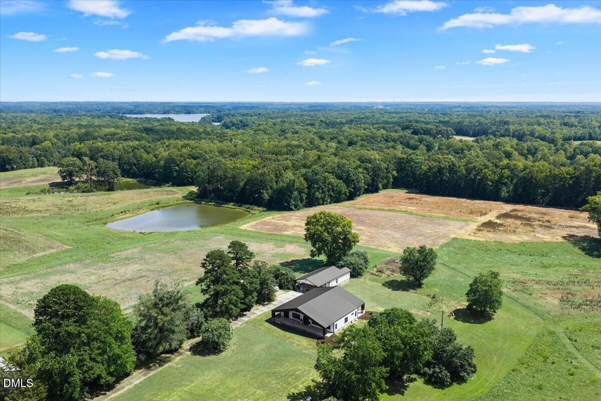 Exterior photo of 306 Hibernia Road, Henderson, NC 27537. MLS: 10197181