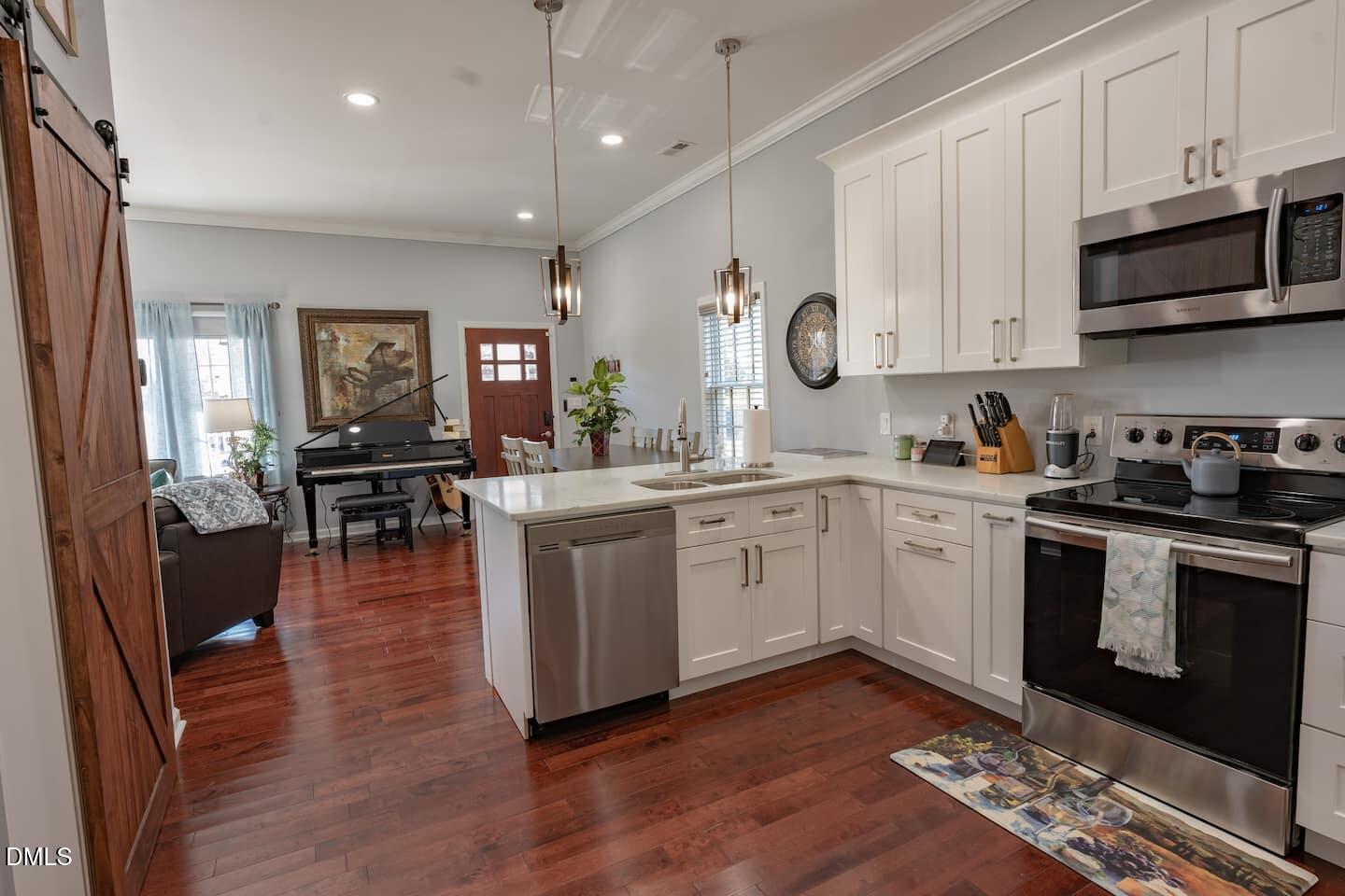 Exterior photo of 213 E South Street, Raleigh, NC 27601. MLS: 10174213